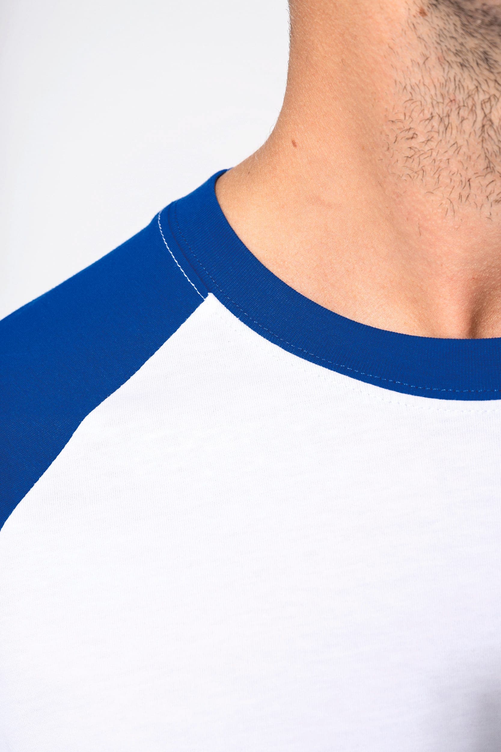 Baseball > T-shirt bicolore manches courtes en situation