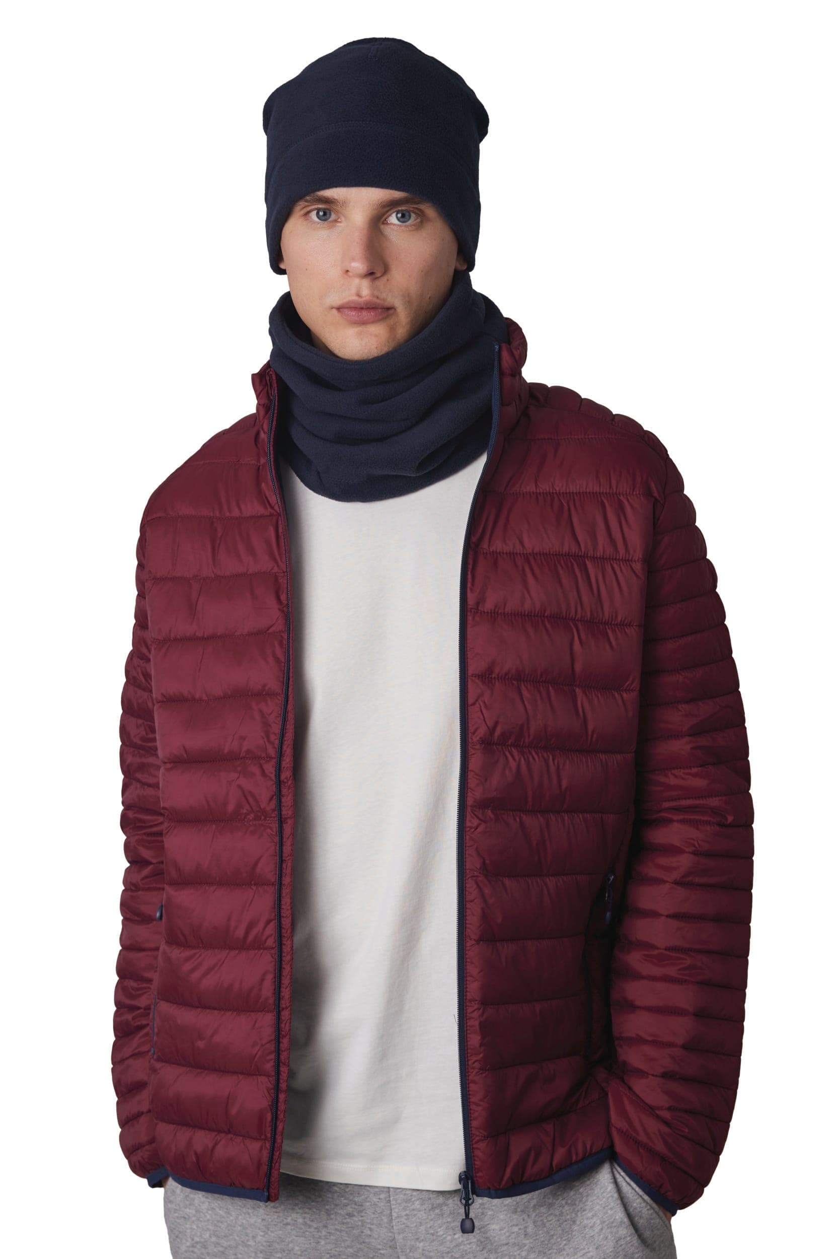 Bonnet recyclé micropolaire en situation