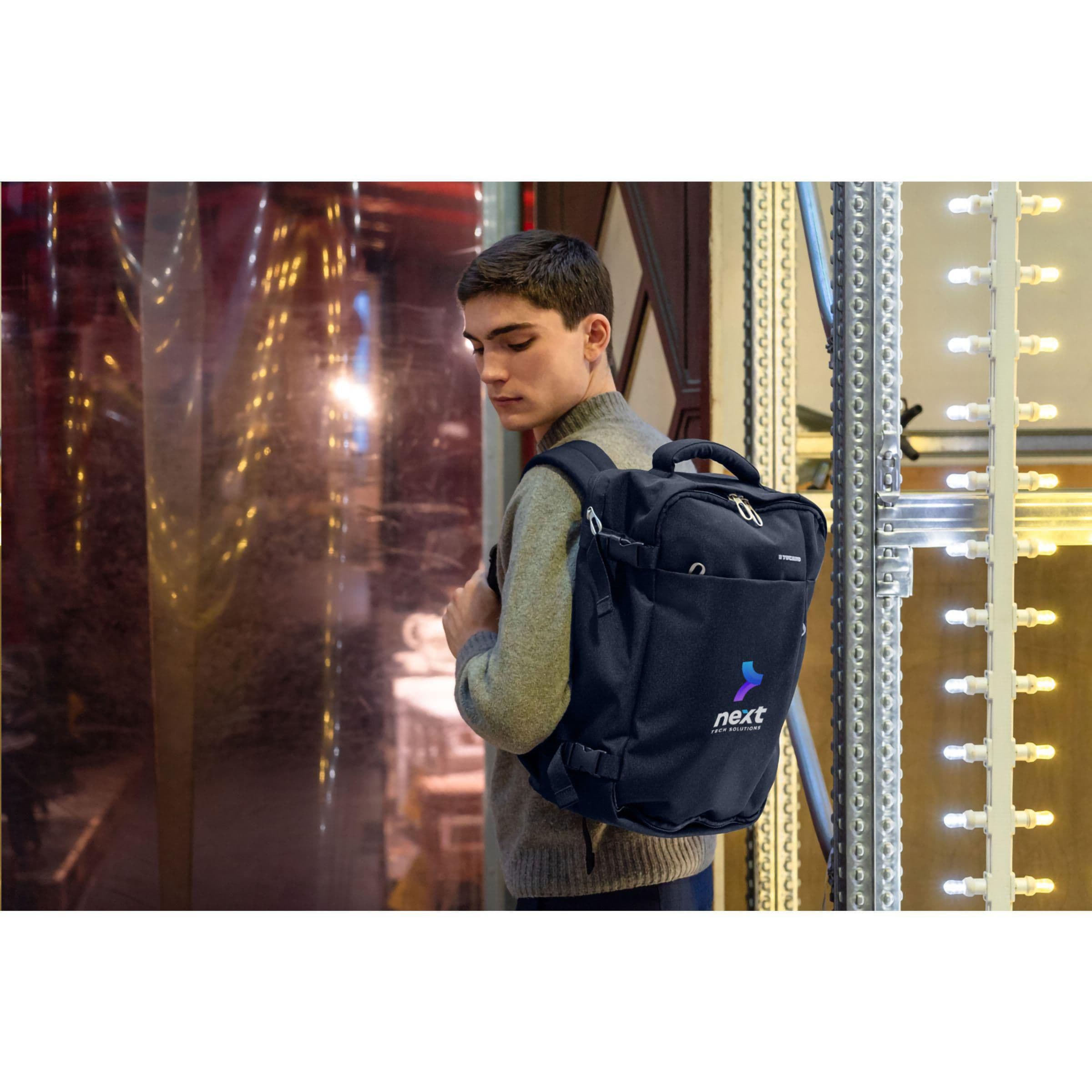 Bagage cabine Tucano Tugo 3M 15,6 inch en situation