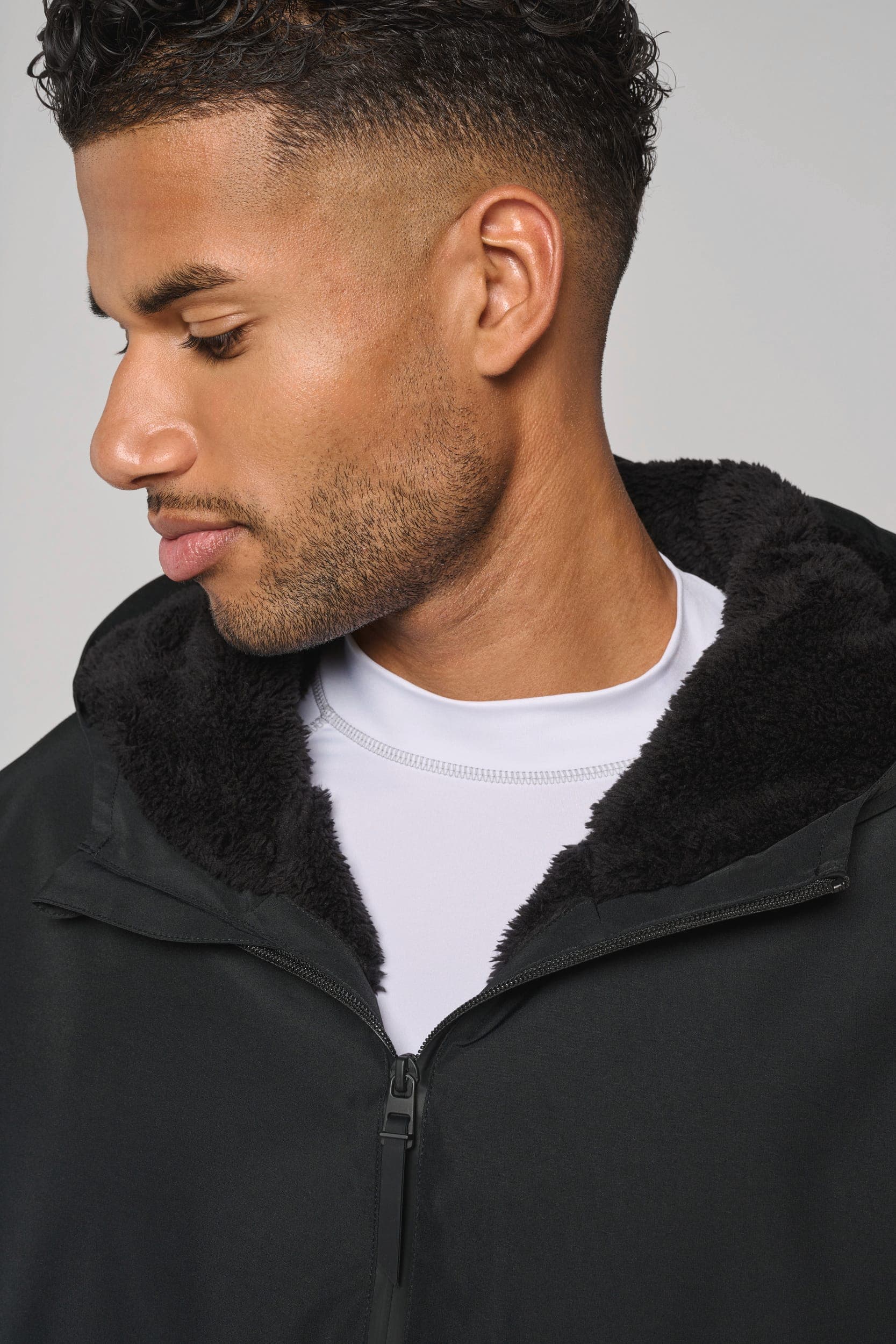 Parka longue doublée sherpa unisexe en situation