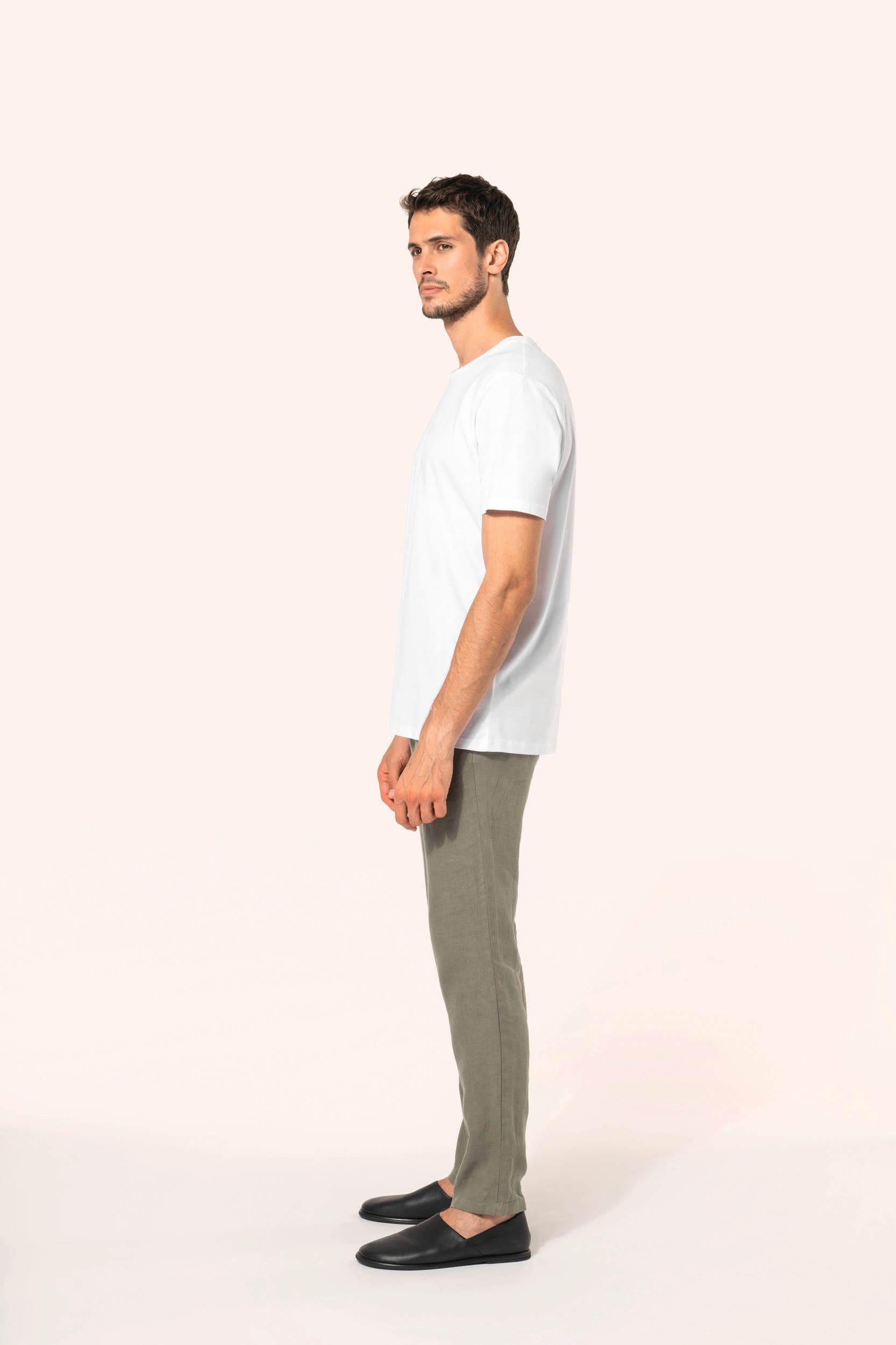 T-shirt Supima® col rond manches courtes homme en situation
