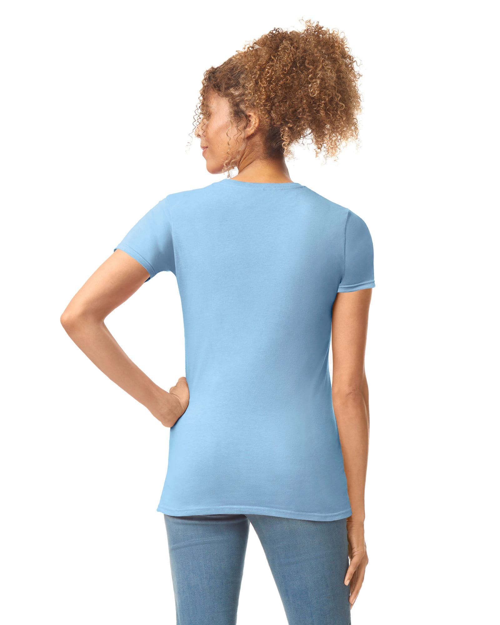 T-shirt femme col rond Softstyle en situation