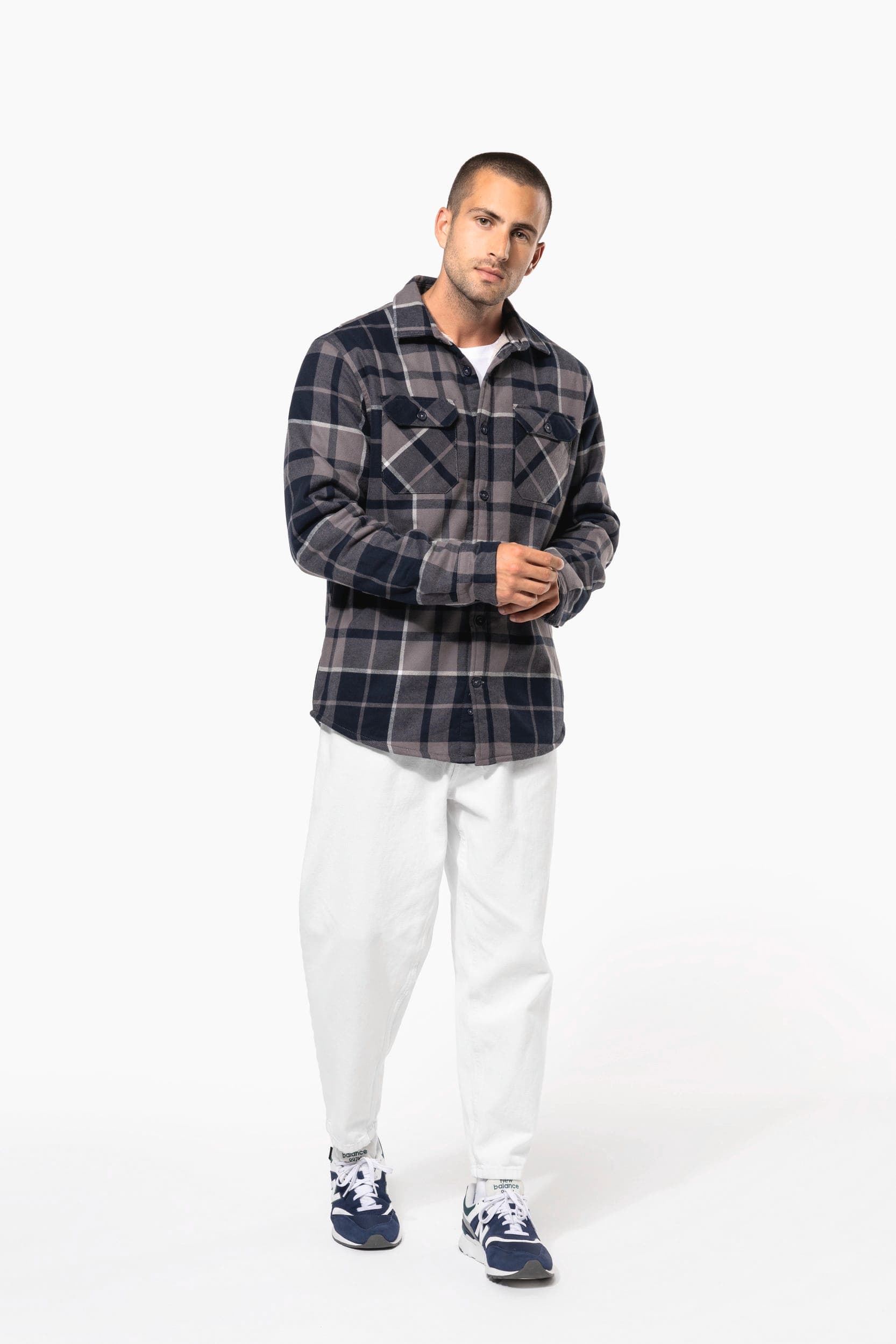 Surchemise à carreaux doublée sherpa homme en situation