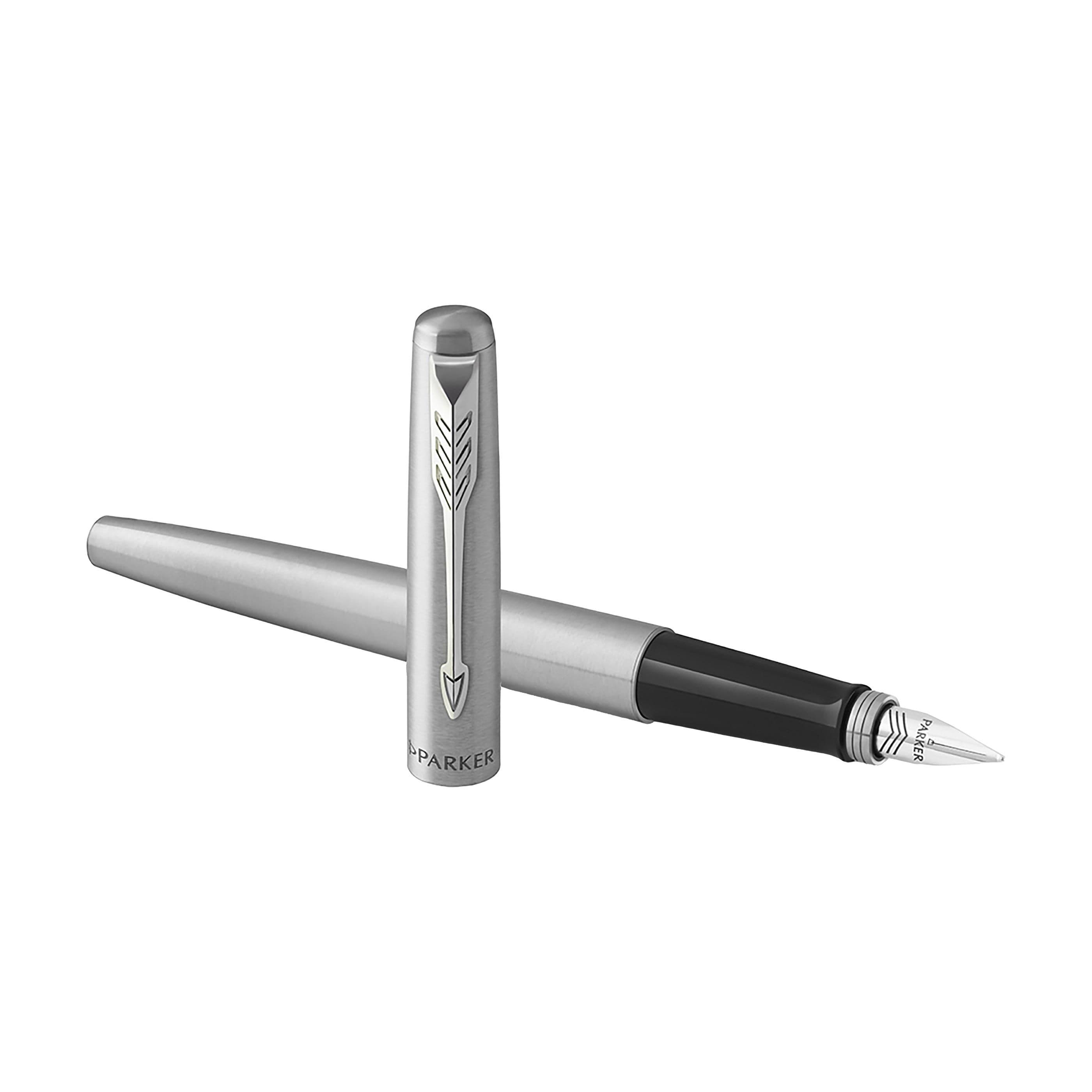 Stylo plume Parker Jotter Core | Acier inoxydable en situation