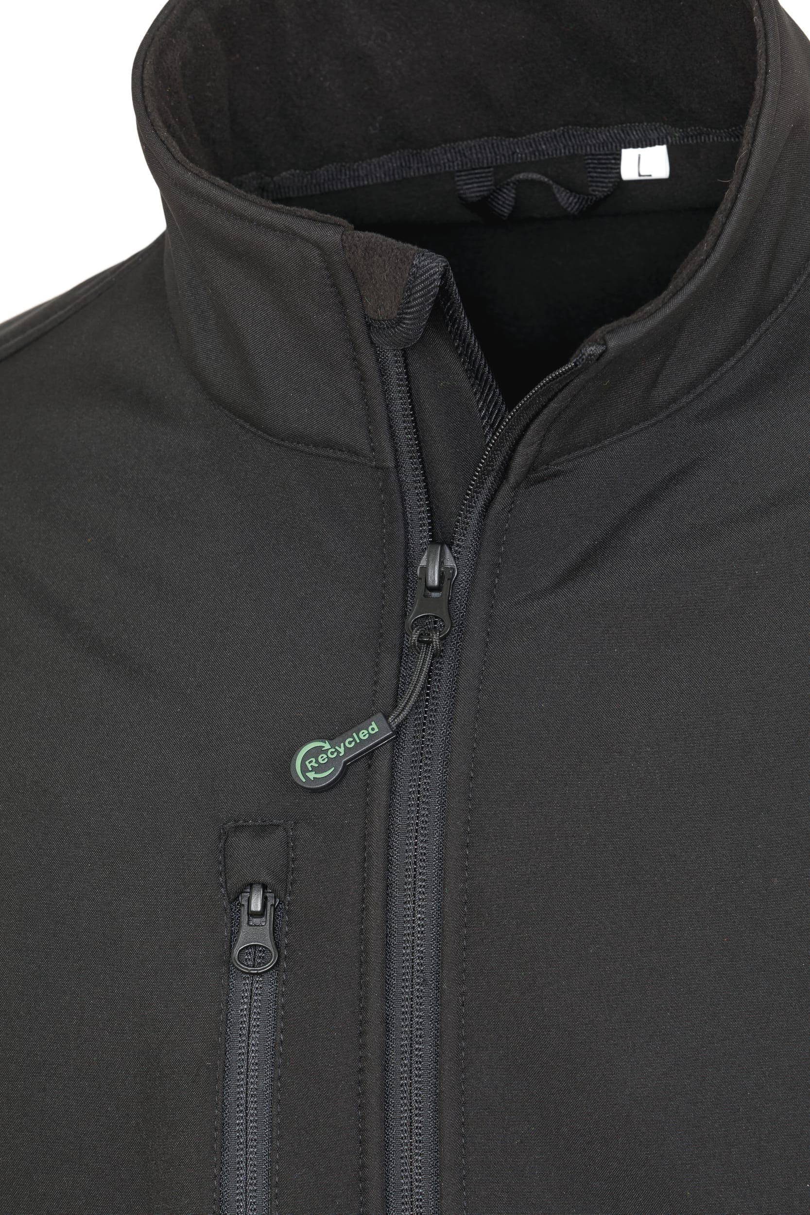 RECYCLED 3-LAYER PRINTABLE SOFTSHELL JACKET en situation