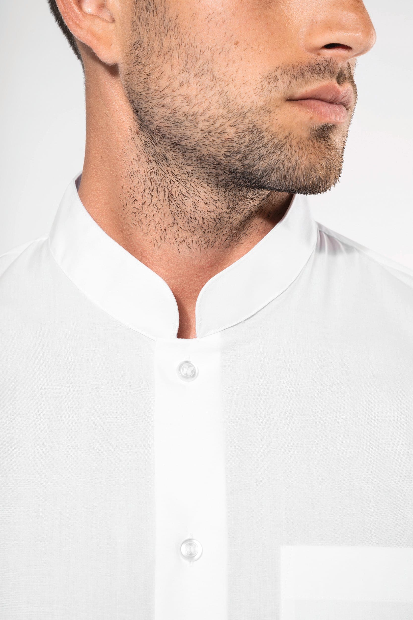 Chemise col mao manches longues en situation