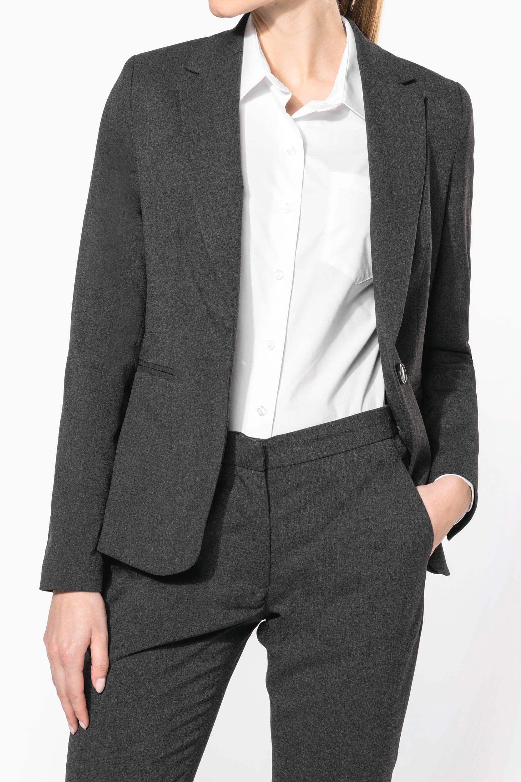 Veste femme en situation