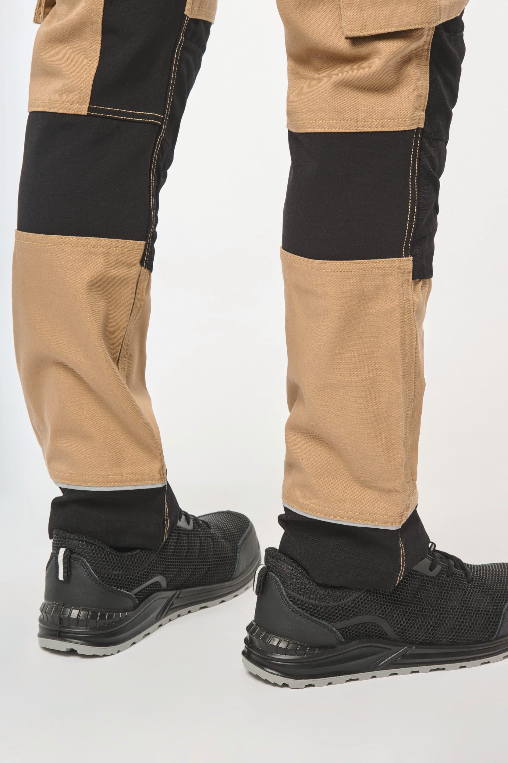 Pantalon de travail performance recyclé homme en situation