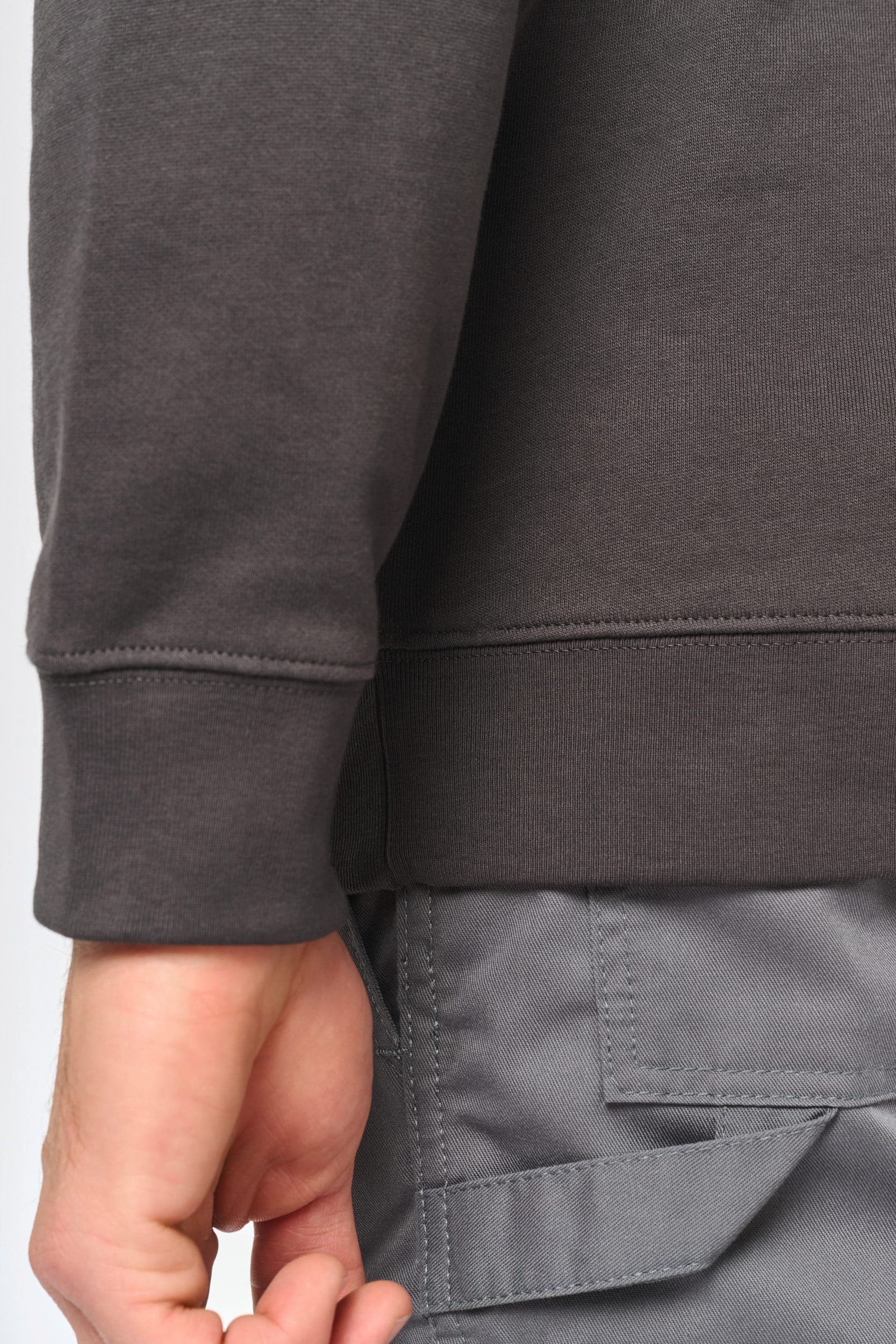 Sweat-shirt col rond  homme en situation