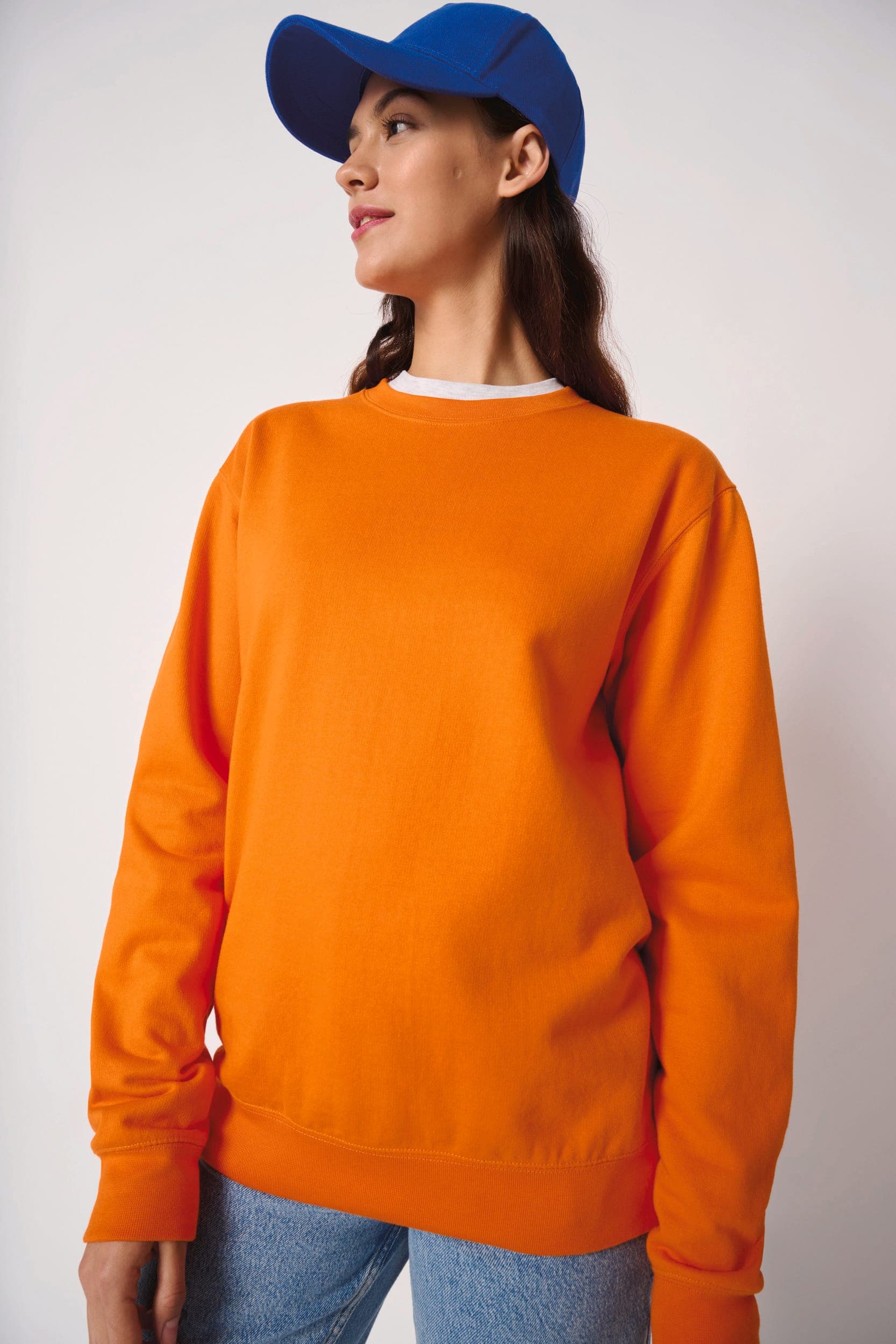 Sweat-shirt col rond unisexe en situation