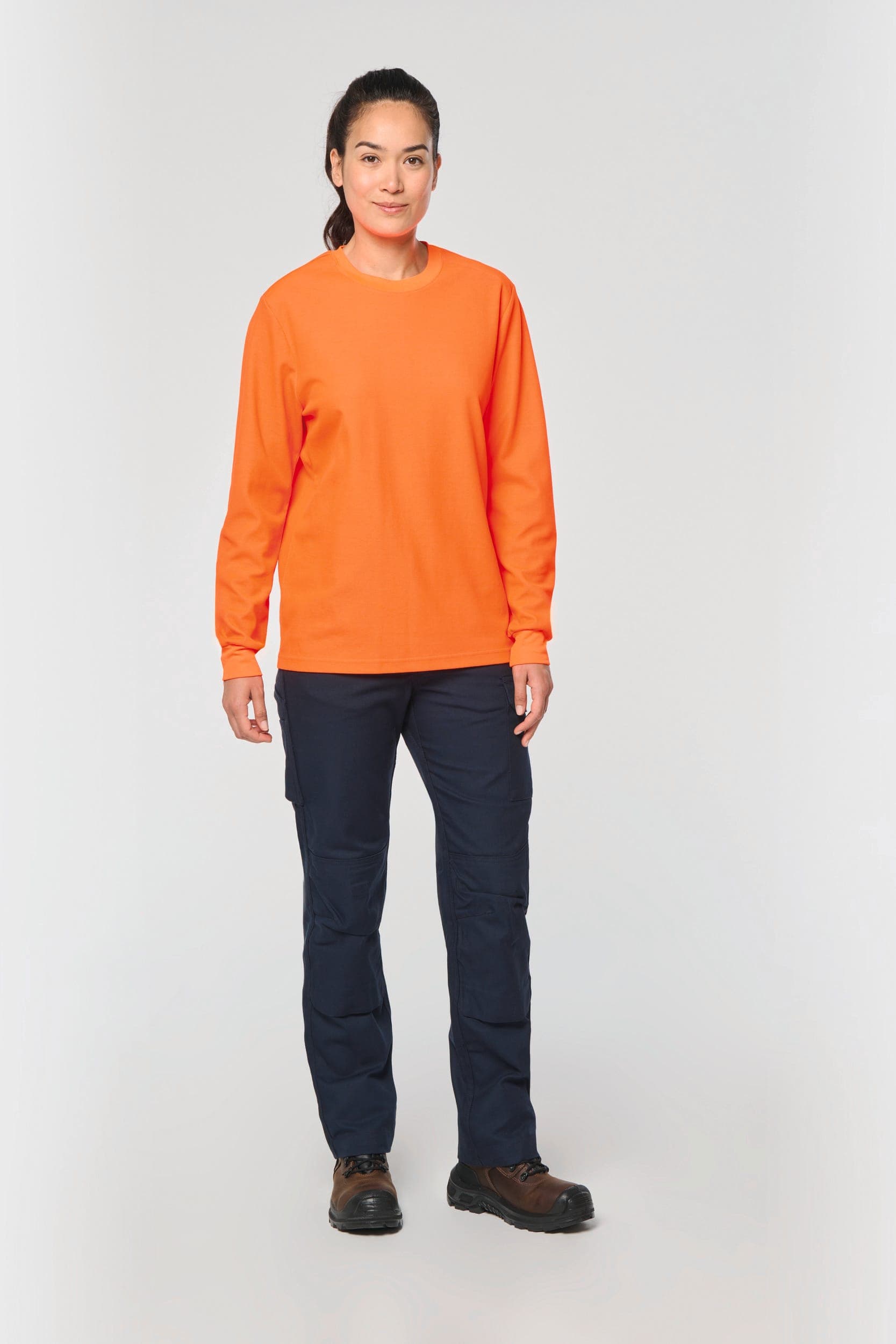 T-shirt unisexe écoresponsable manches longues coton/polyester en situation