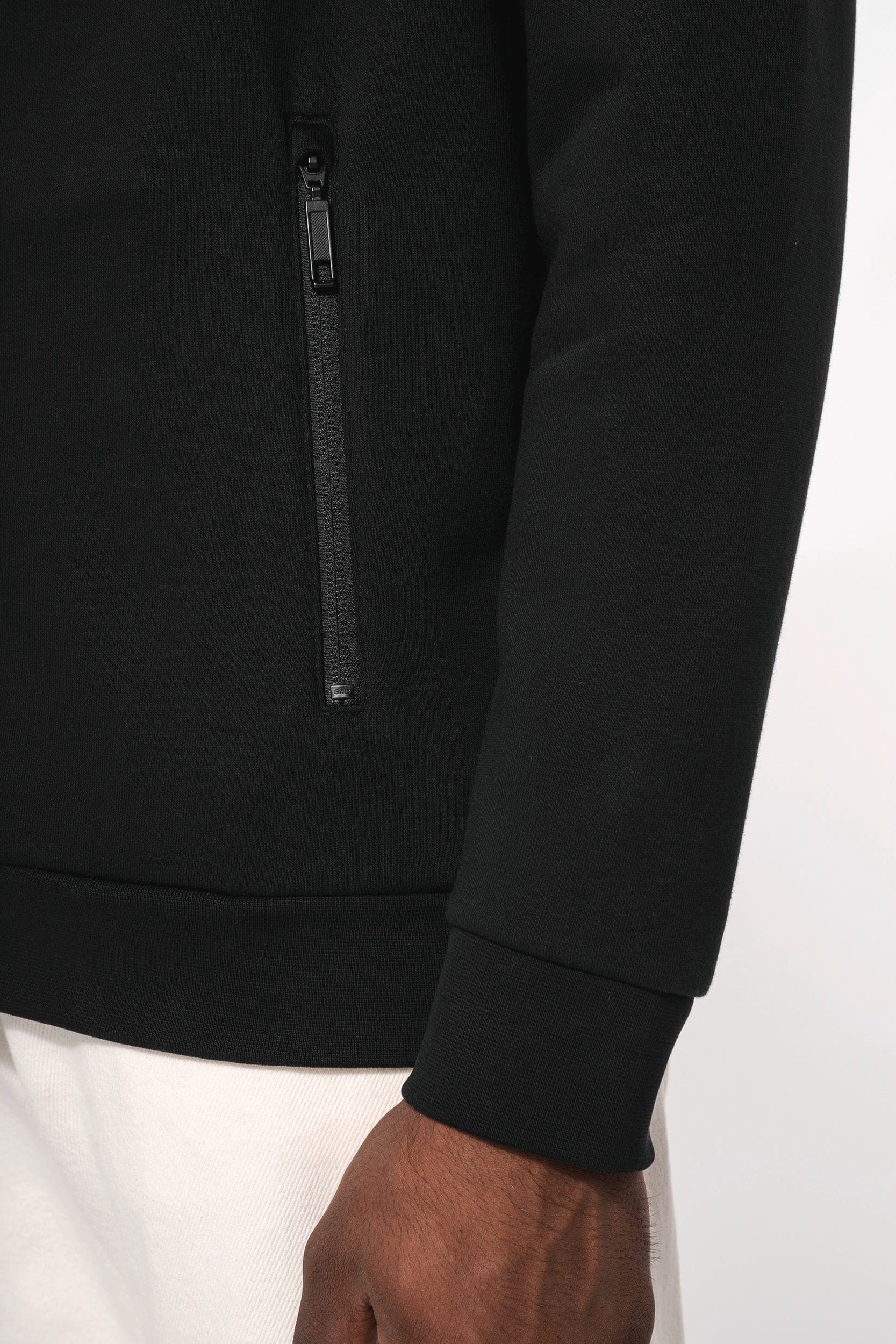 Veste molleton zippée homme en situation