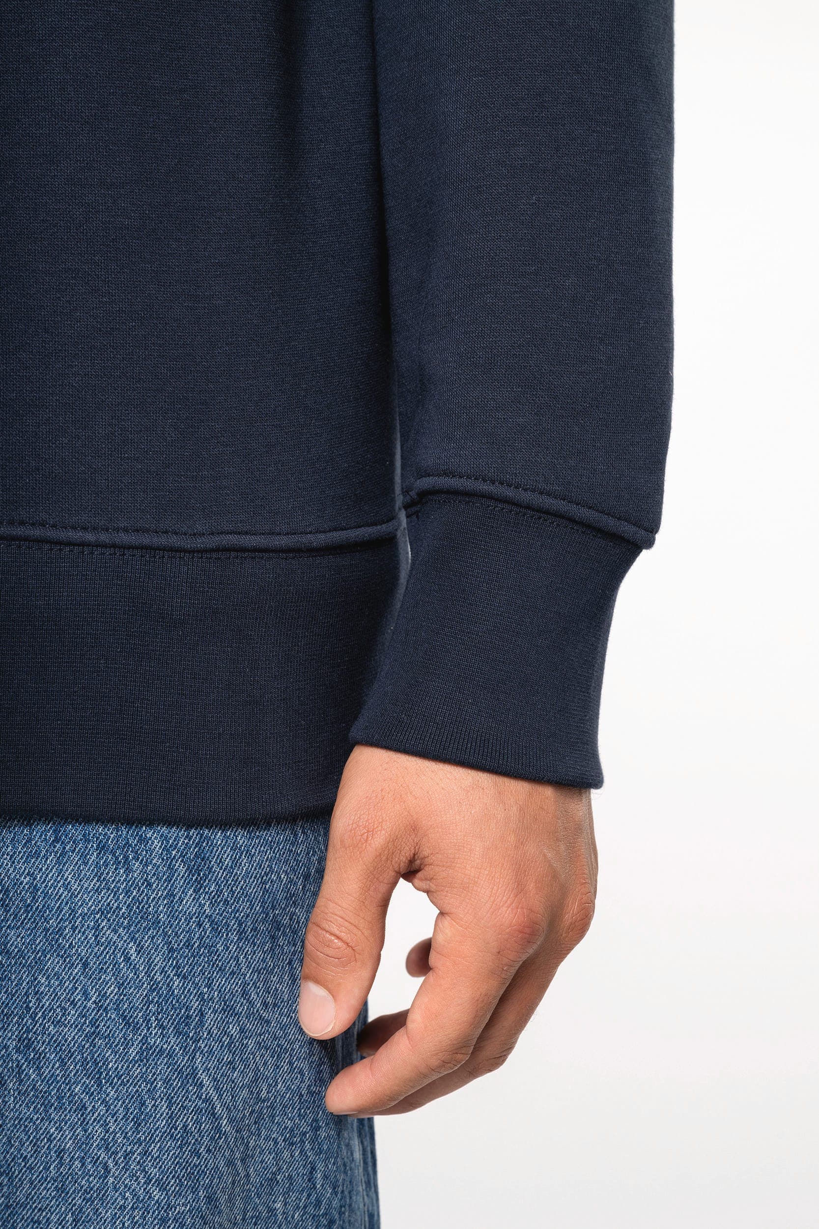 Sweat-shirt col zippé homme en situation