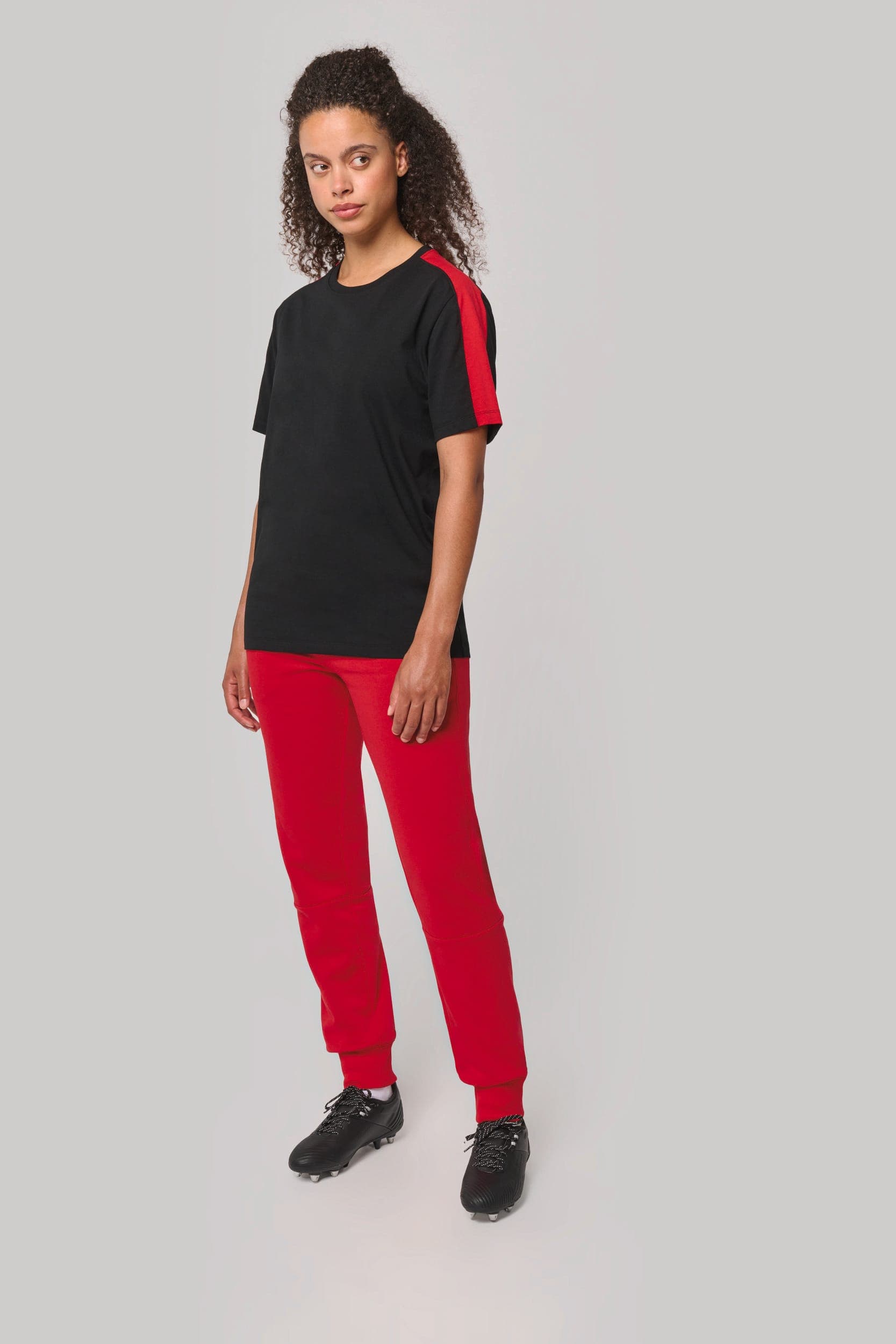 T-shirt teamwear unisexe en situation