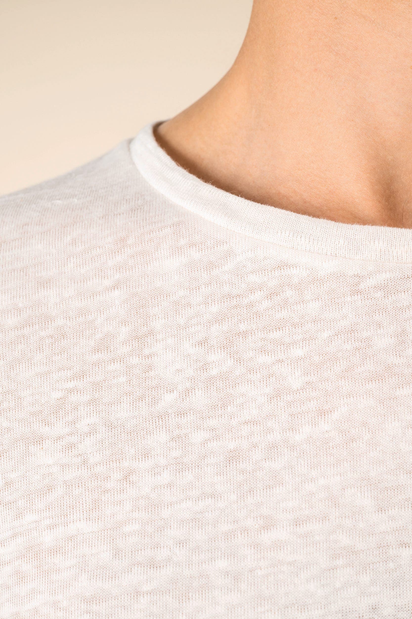 T-shirt en lin homme en situation