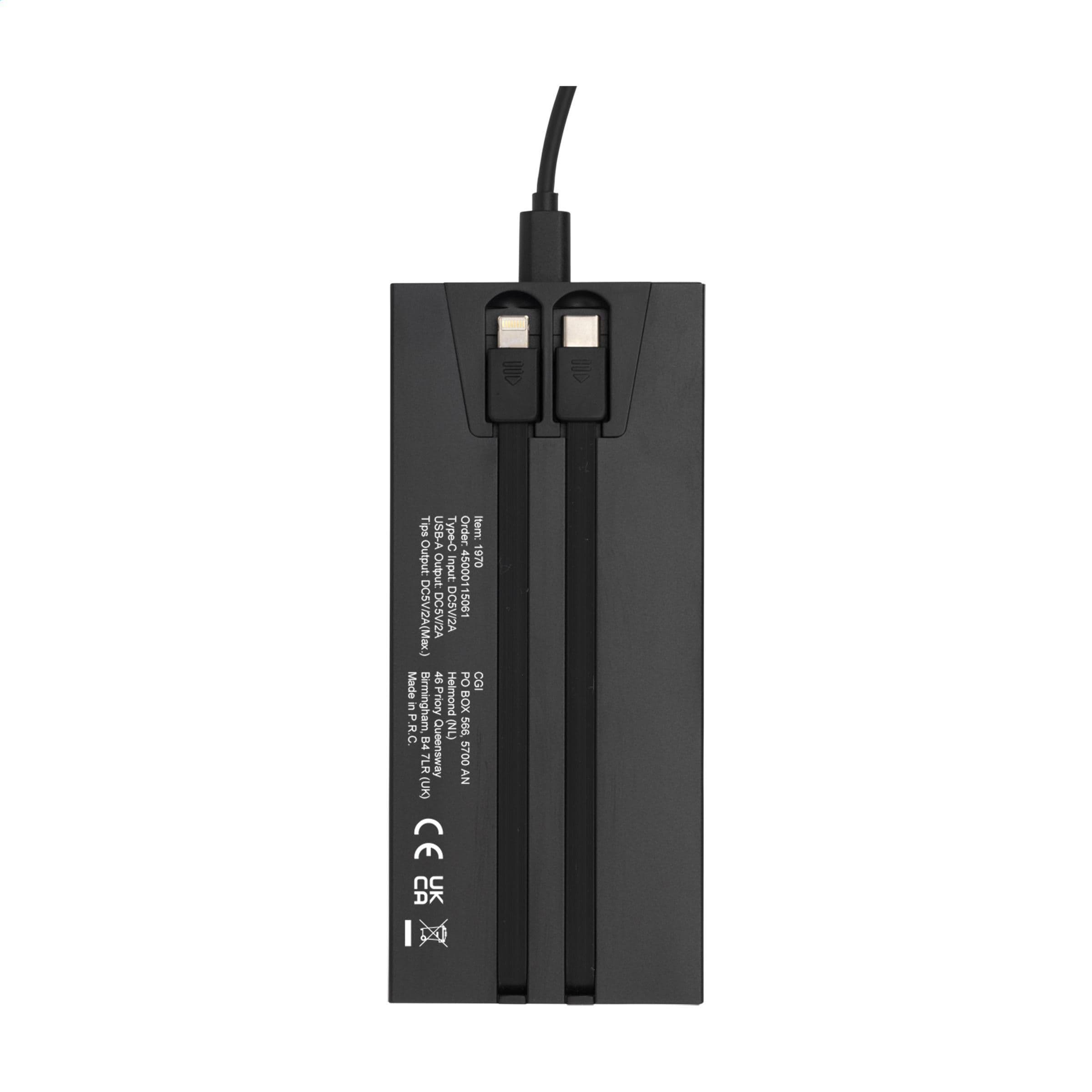 Powerbank Rely 10000 RCS aluminium recyclé en situation