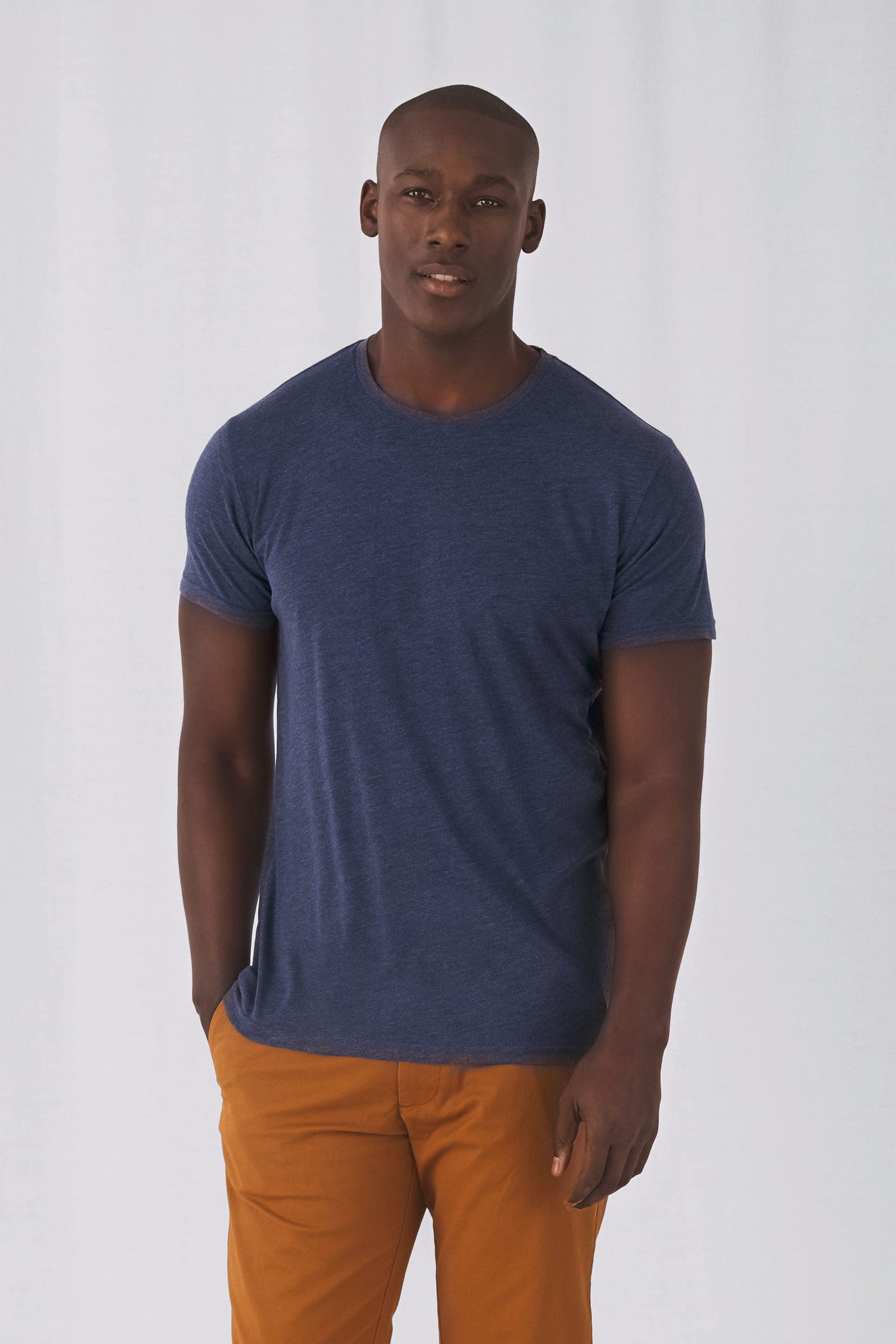 T-shirt Triblend col rond Homme en situation