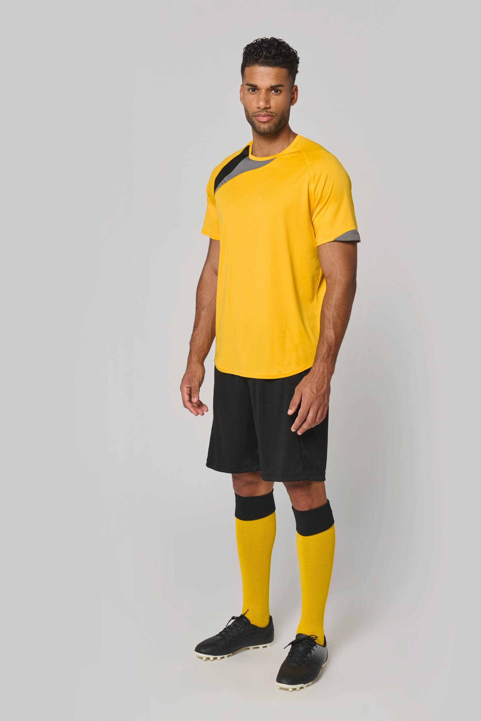 Maillot multisport manches courtes unisexe en situation