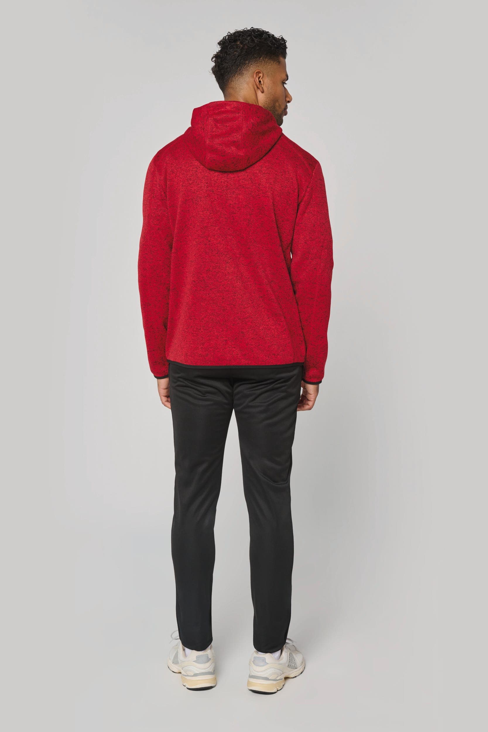 Veste à capuche chinée homme en situation