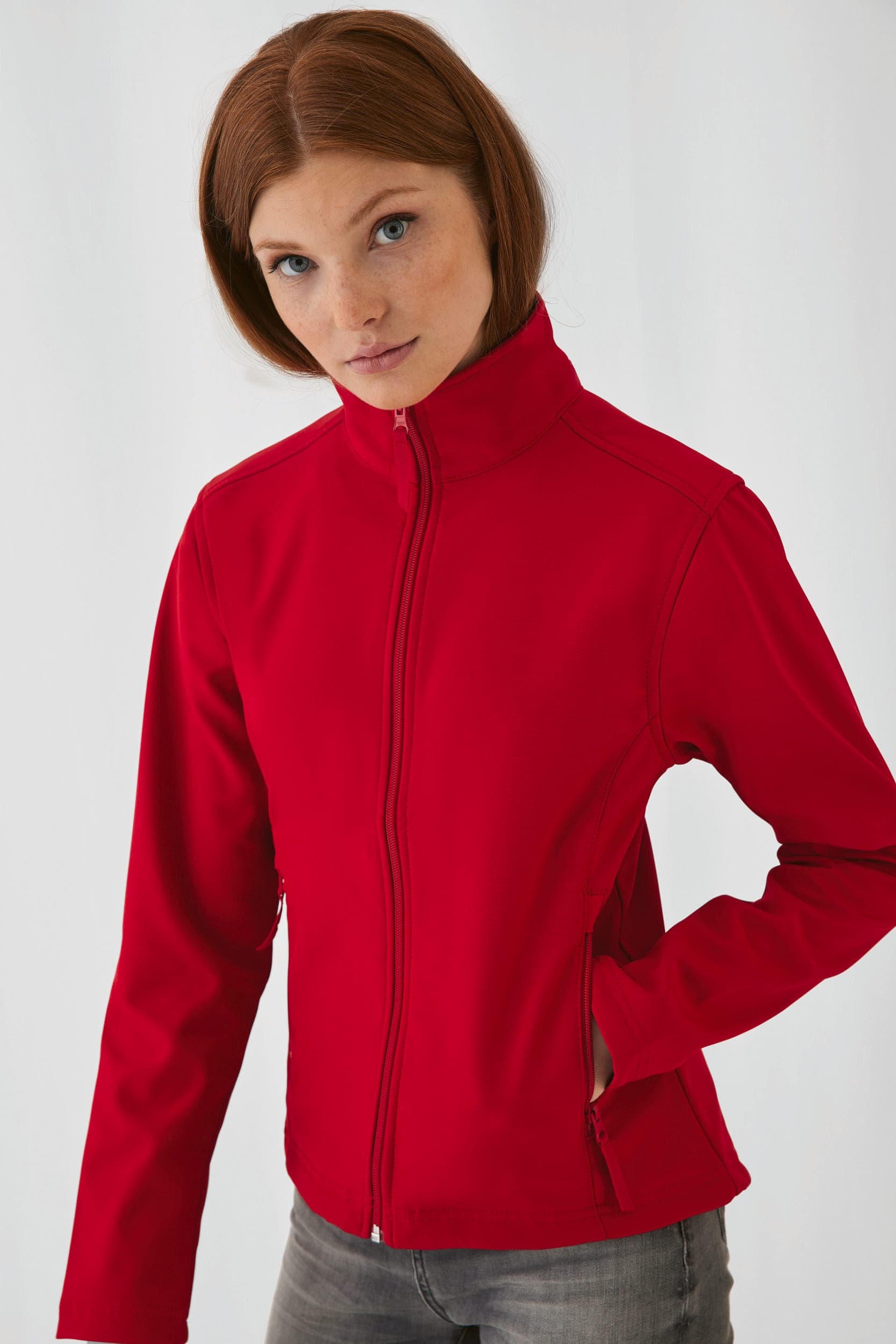 Veste Softshell Femme ID.701 en situation