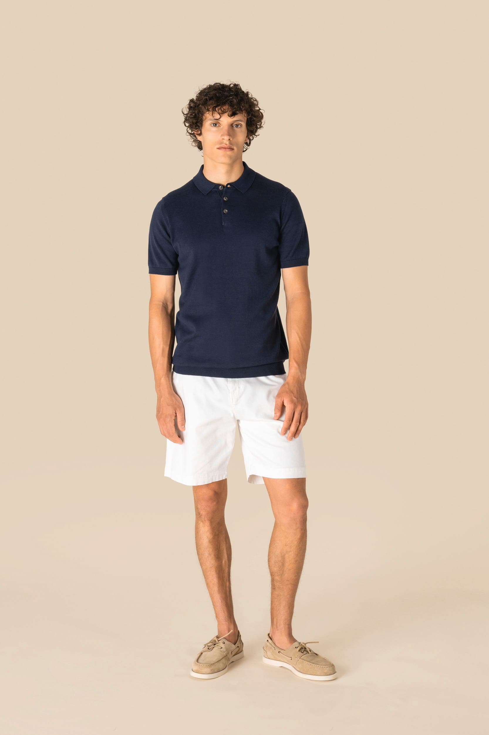 Polo écoresponsable en maille homme en situation