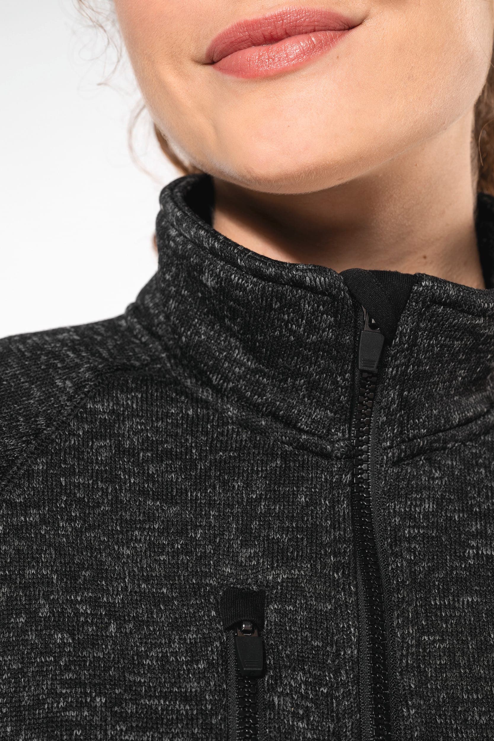 Veste zippée chinée femme en situation