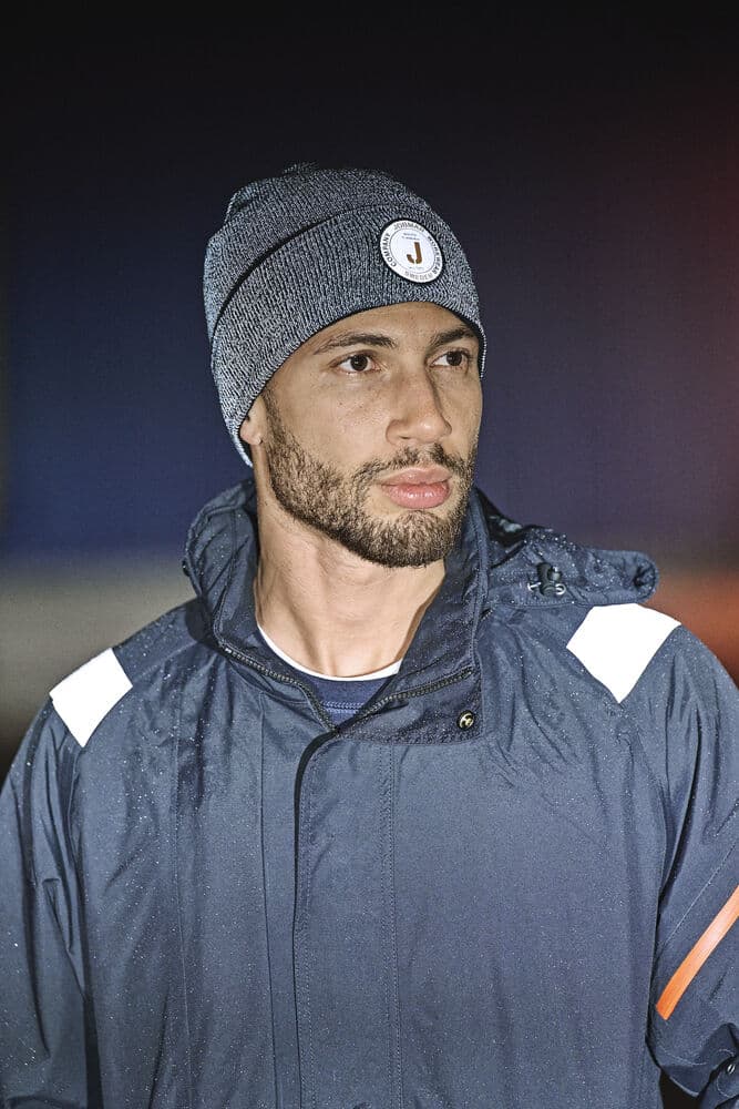 Jobman 8001 Reflective Beanie en situation