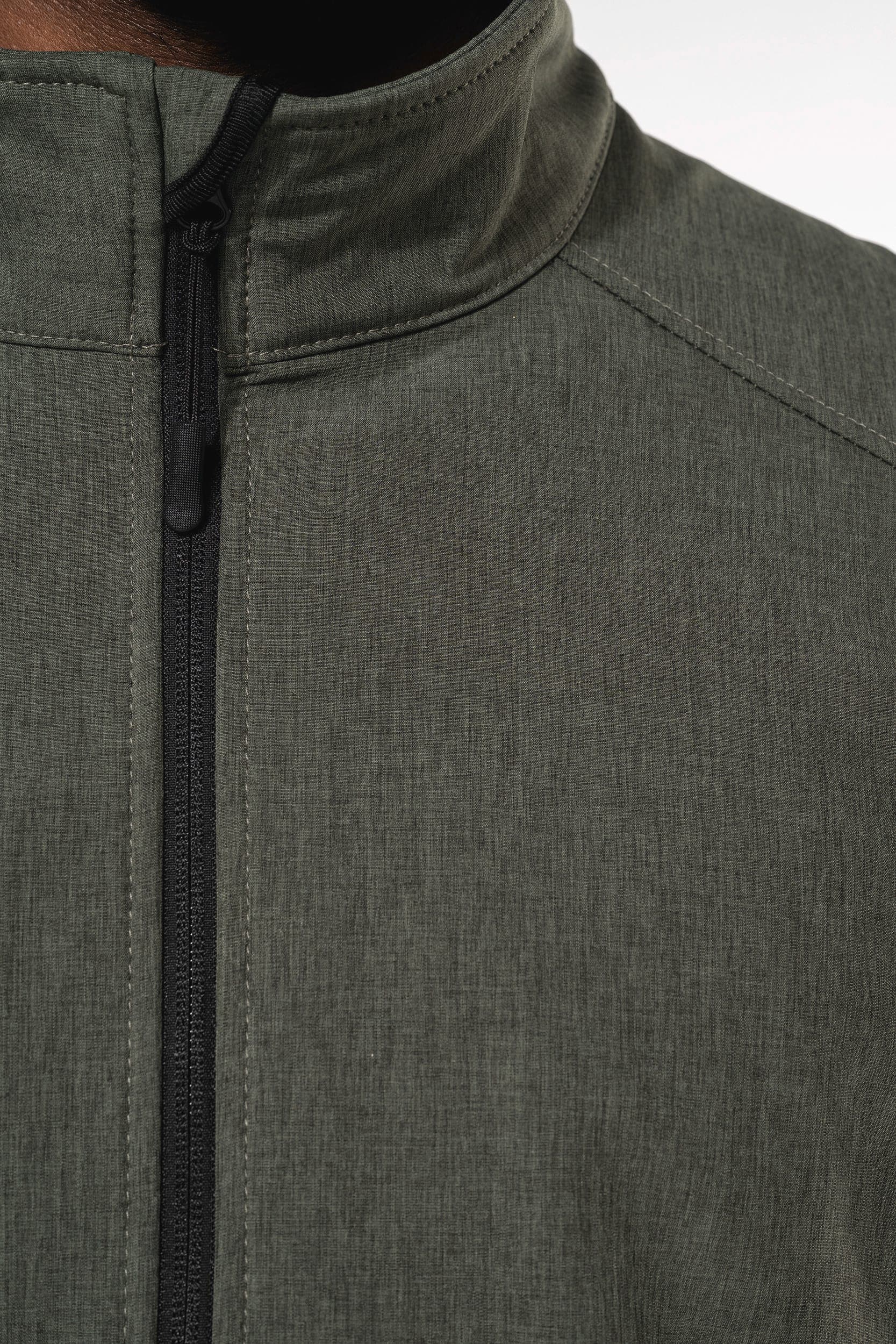 Veste softshell homme en situation
