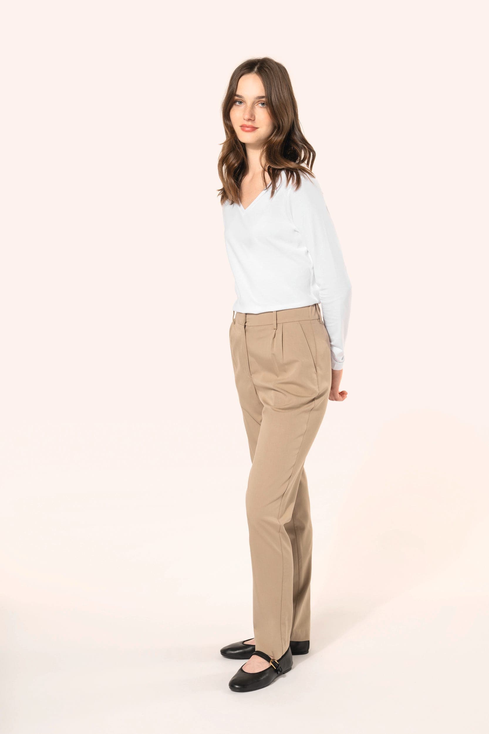 Pantalon femme en situation