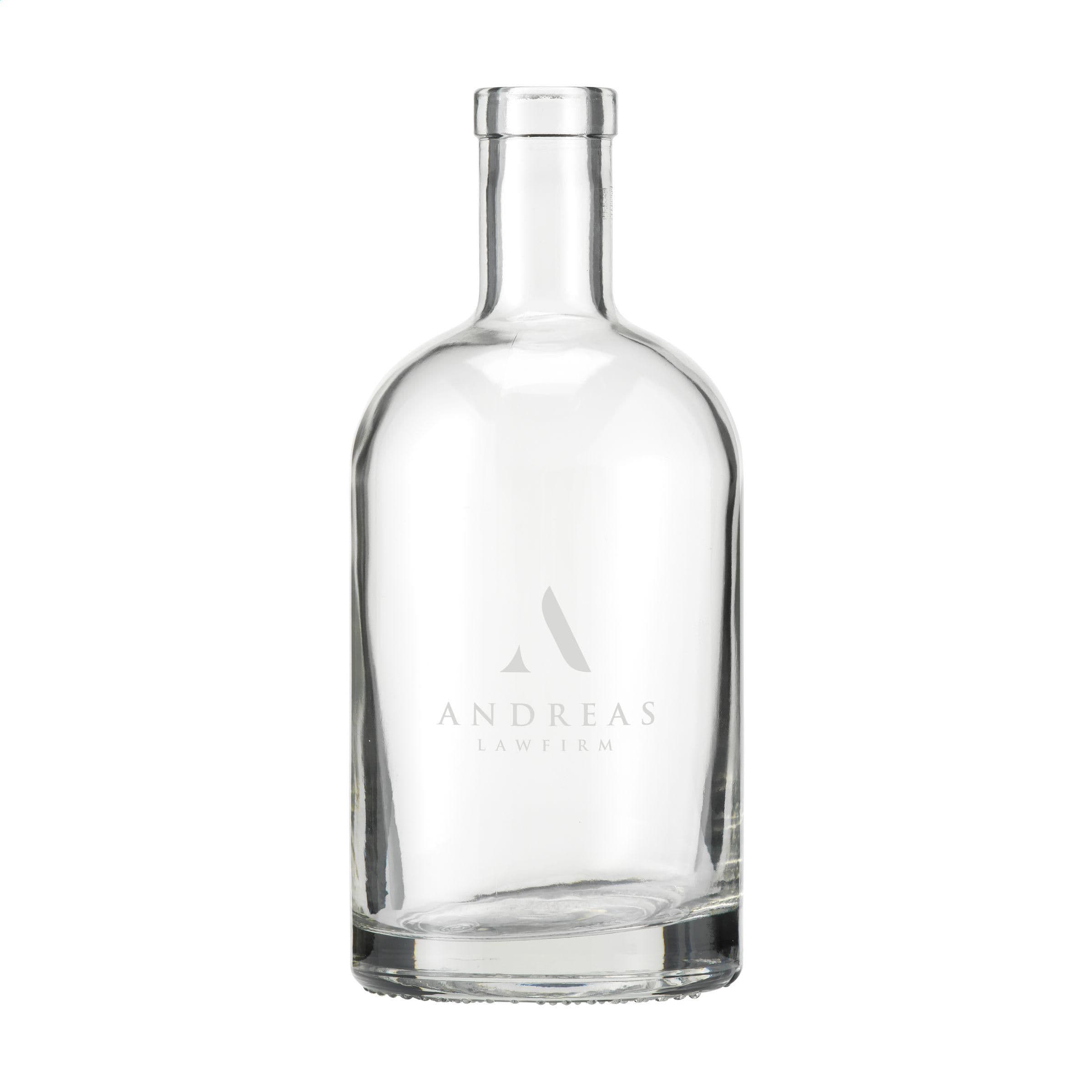 Bouteille d'eau Helsinki 700 ml en situation