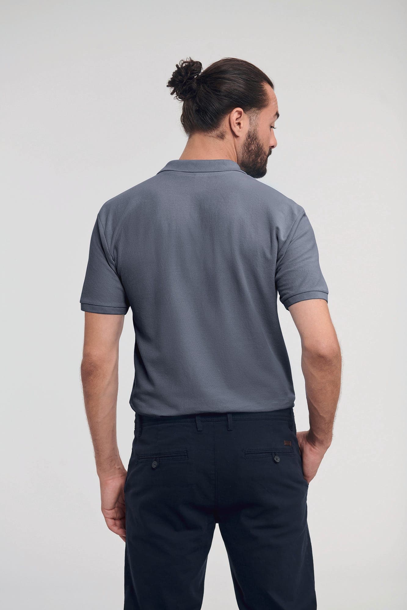 Polo homme Authentic Eco en situation