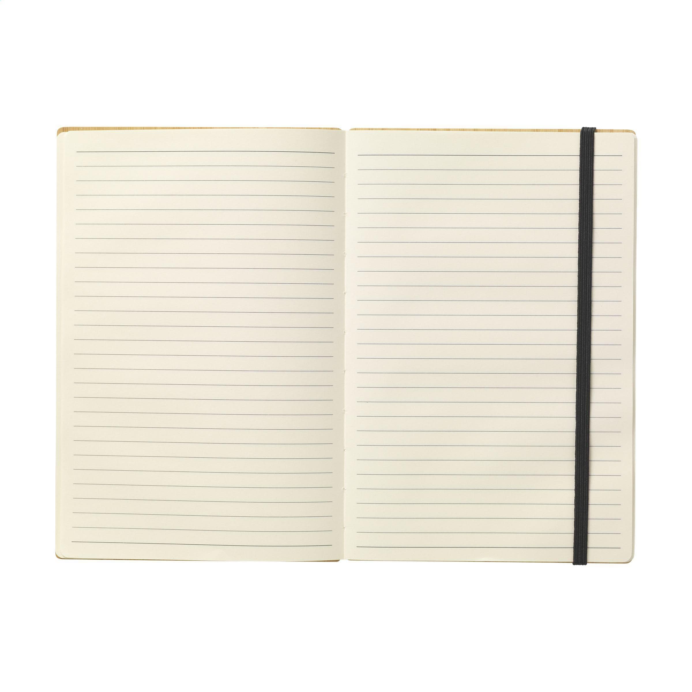 Carnet de notes bambou dos nu A5 en situation