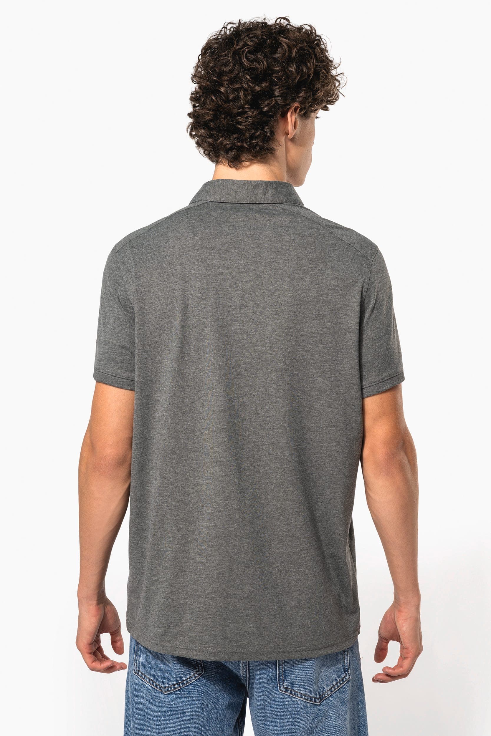 Polo jersey manches courtes homme en situation