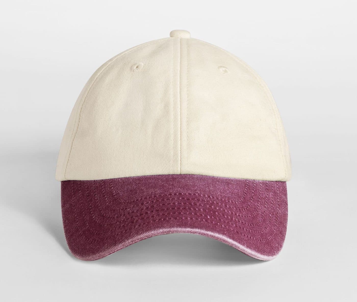 Casquette vintage compacte visière contrastée coloris Naturel / Rouge vintage