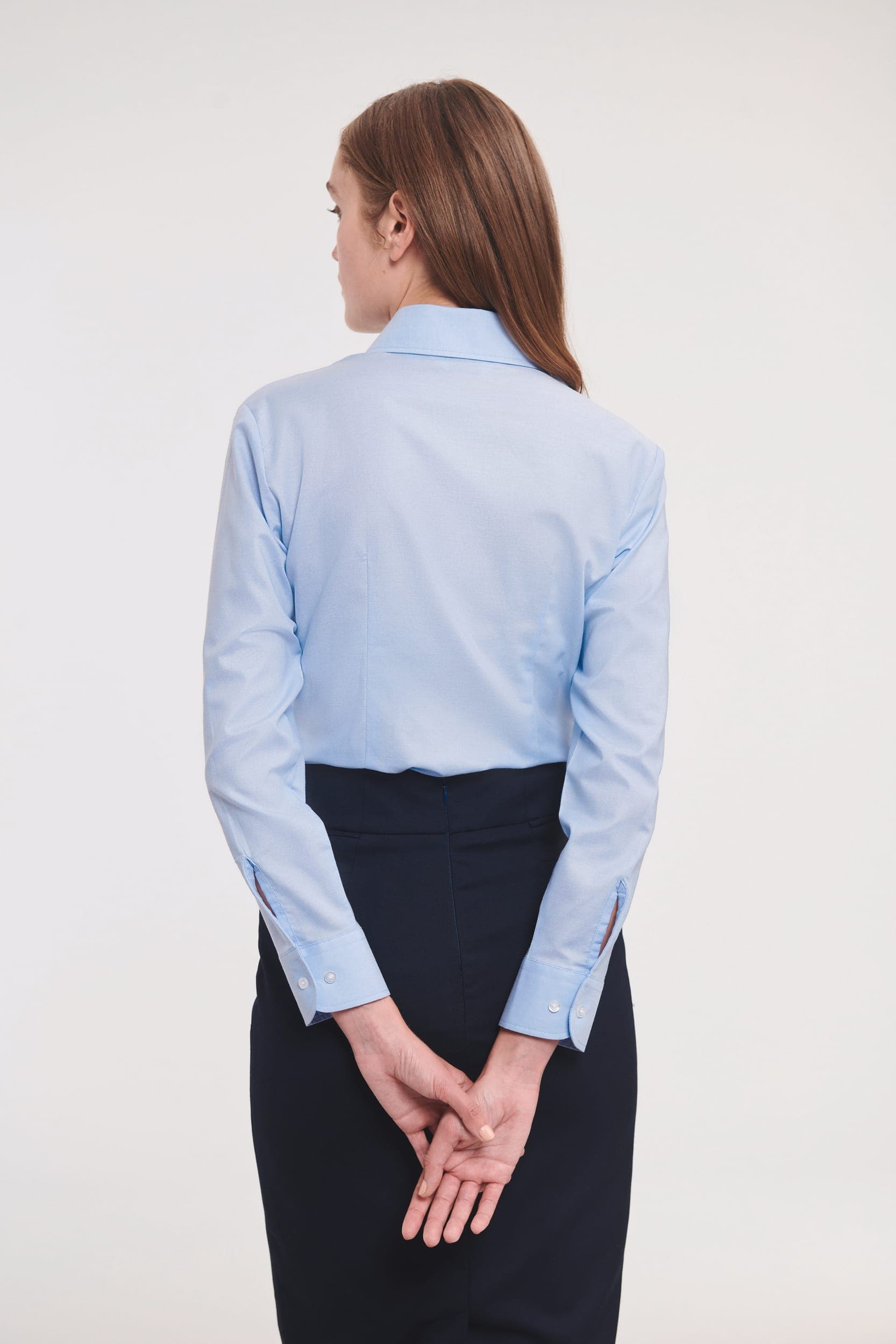 Chemise femme manches longues Oxford en situation