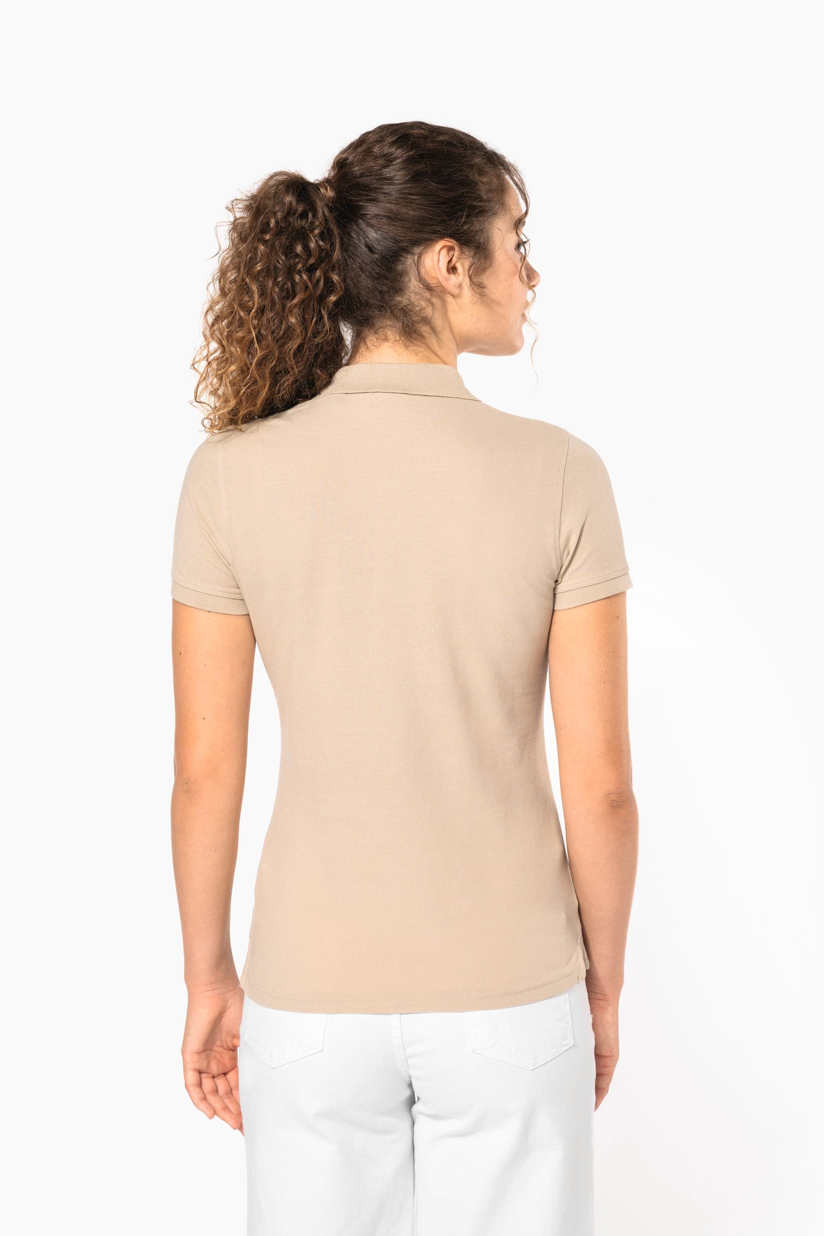 Polo piqué Bio180 femme en situation
