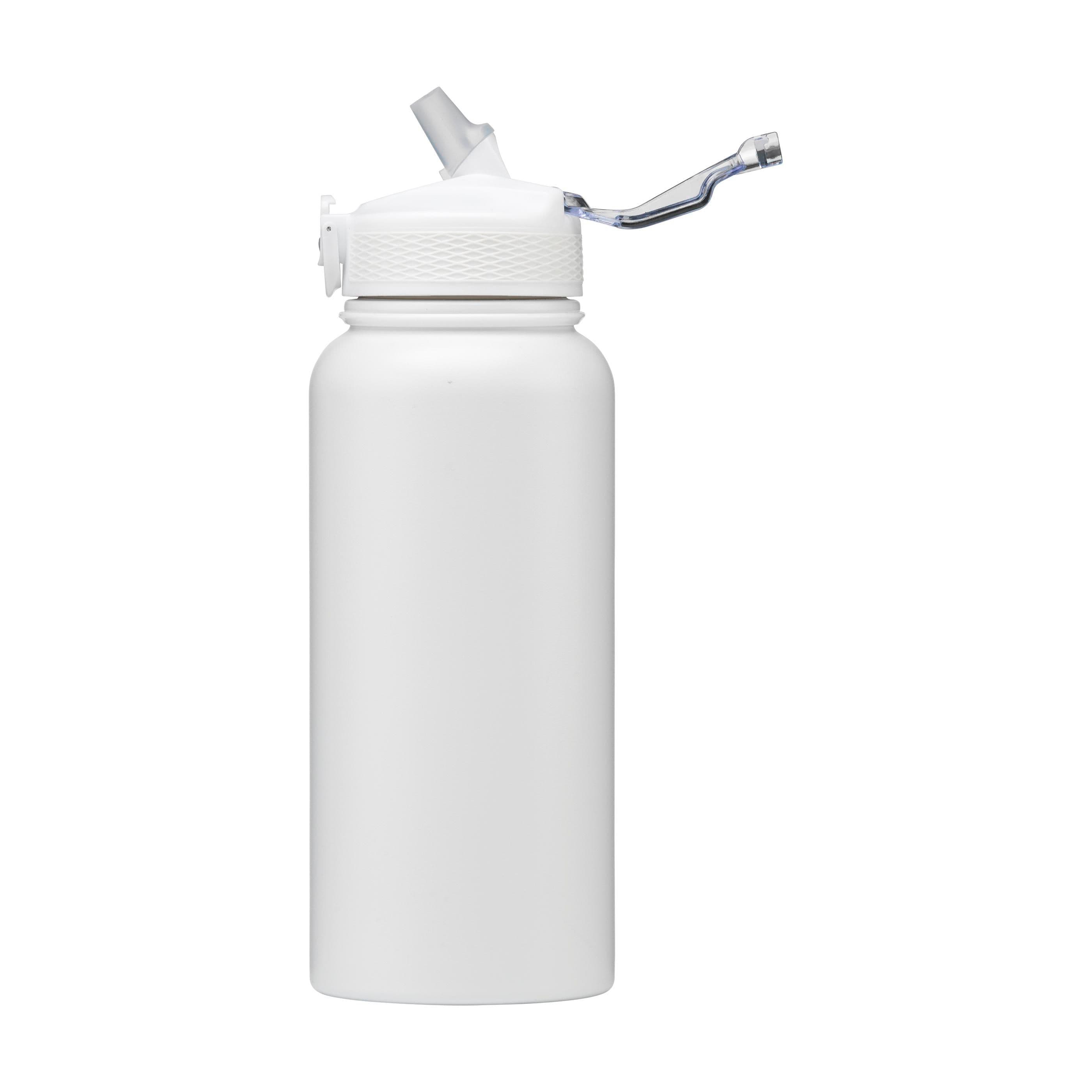 Bouteille d'eau AquaSteel XL large RCS recyclée 900 ml en situation