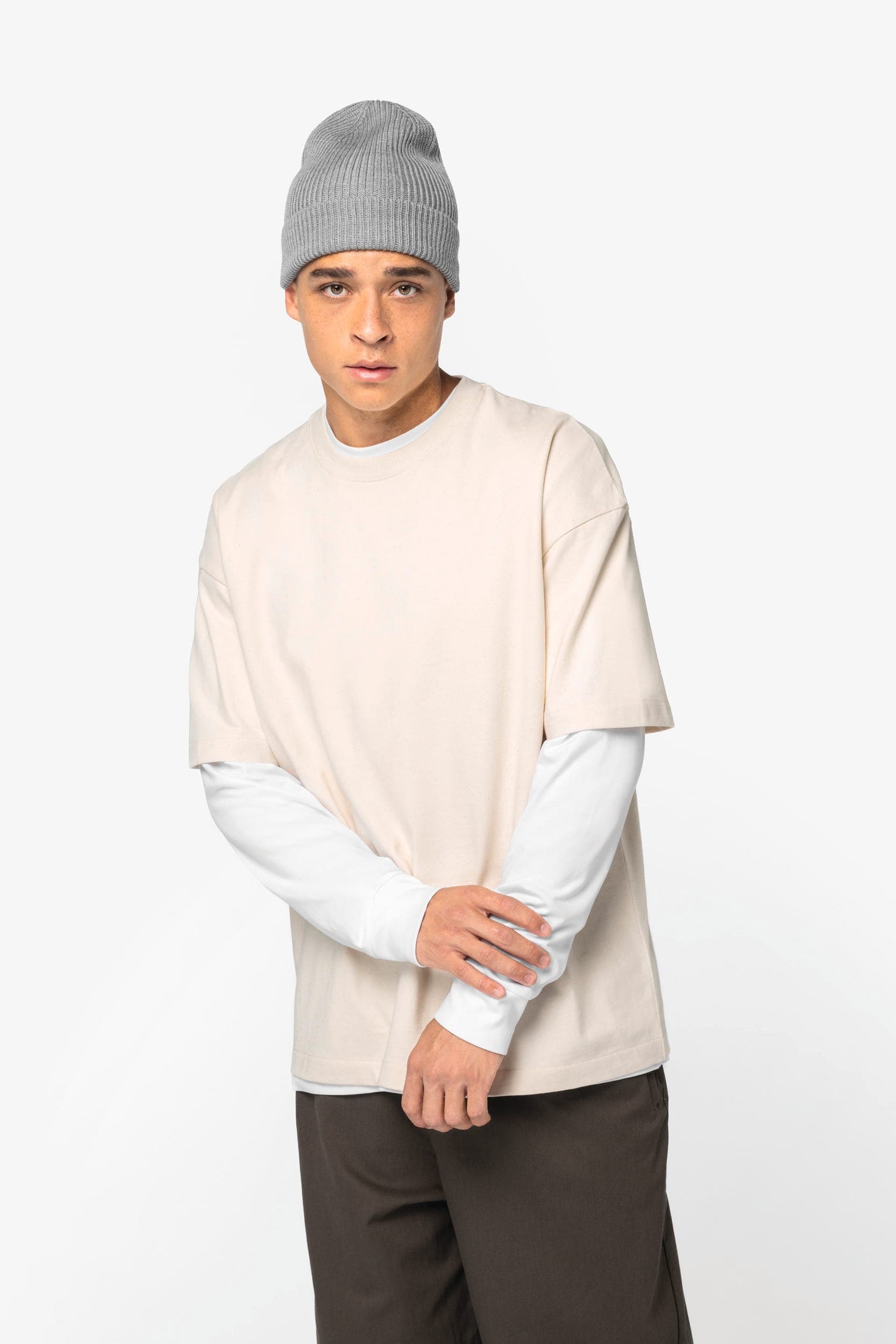 T-shirt écoresponsable oversize homme en situation