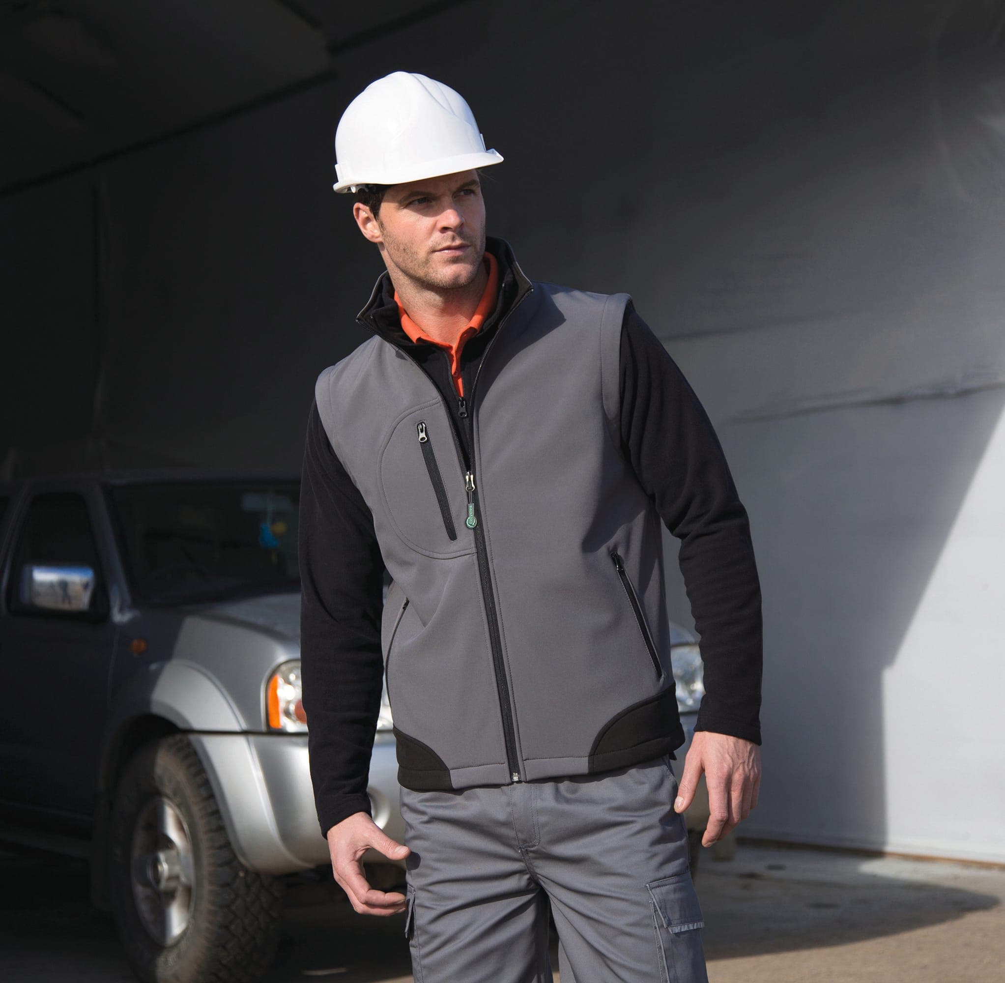SOFTSHELL BODYWARMER en situation