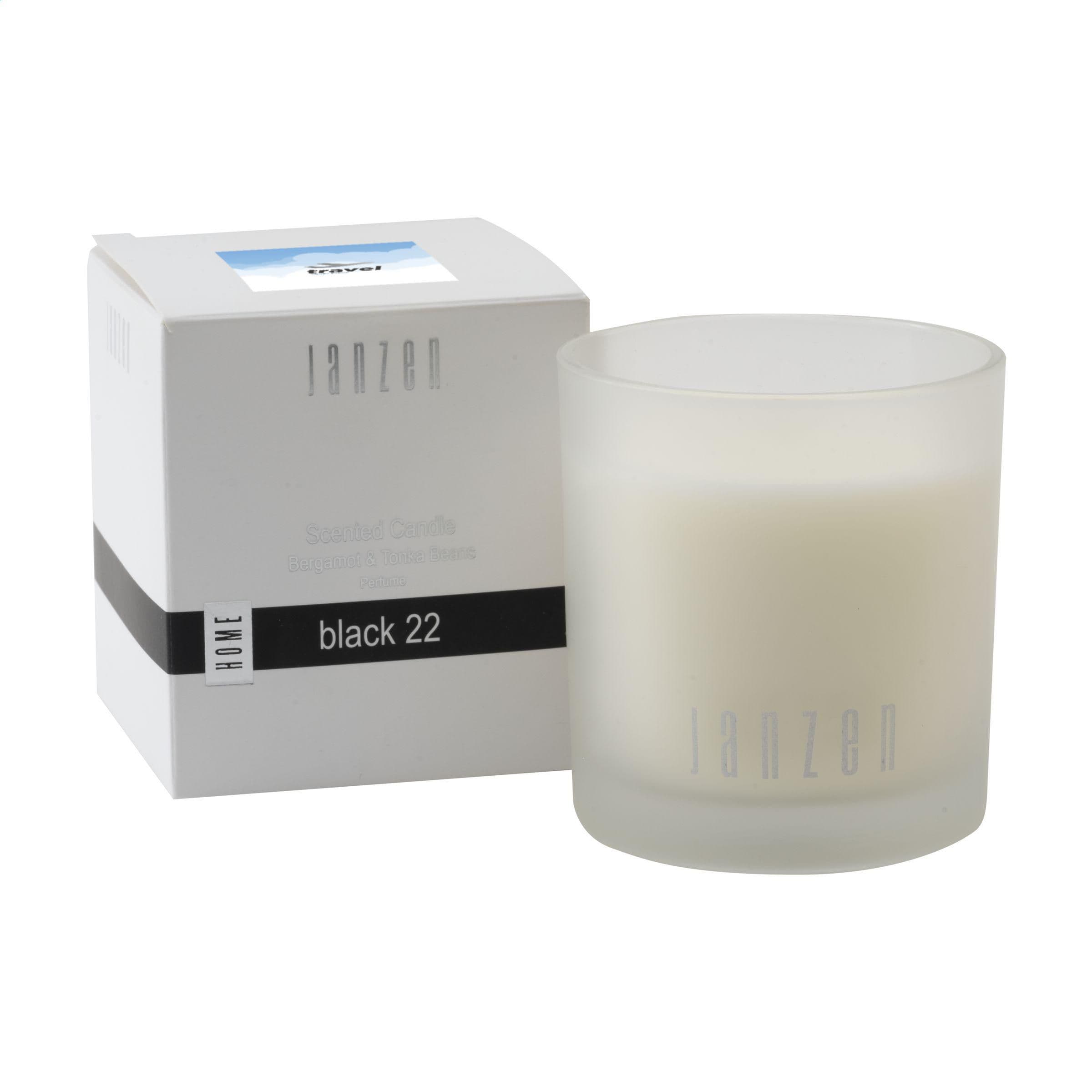 Bougie parfumée Janzen Black 22 en situation