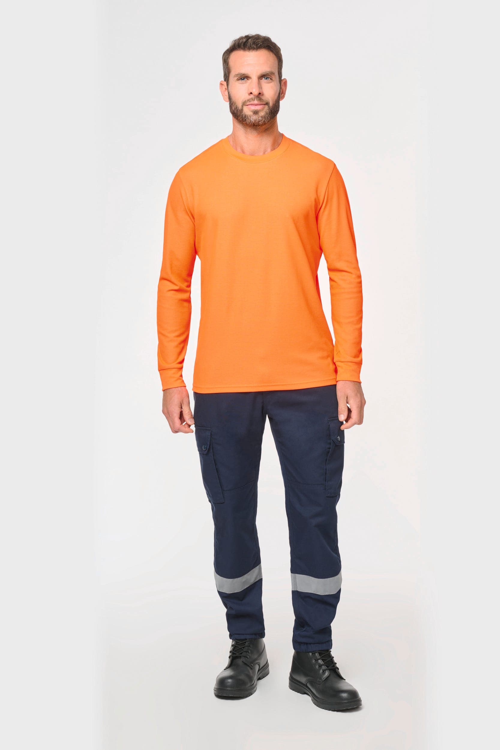 T-shirt unisexe écoresponsable manches longues coton/polyester en situation
