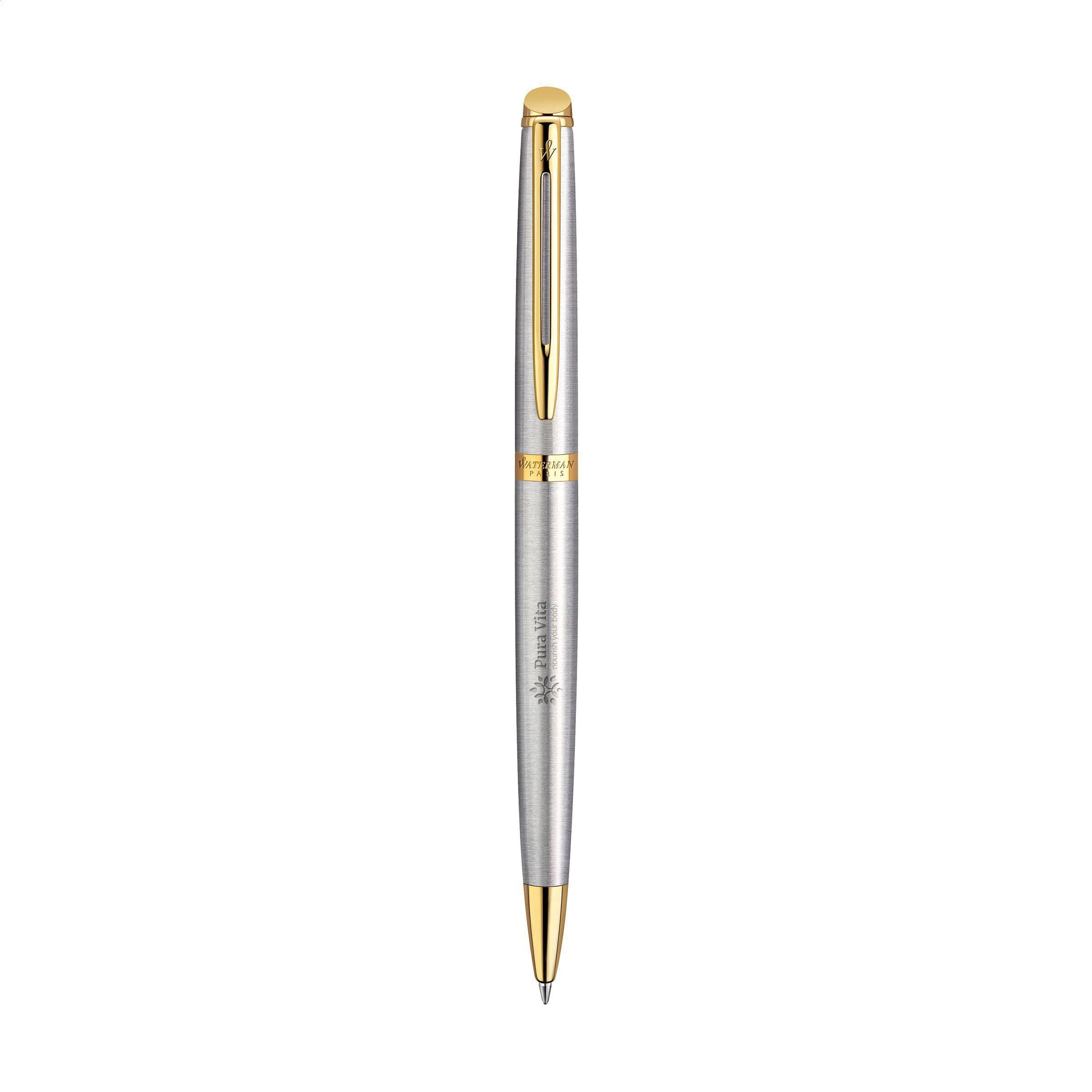 Waterman Hémisphère Stylo à bille argent - encre bleue en situation