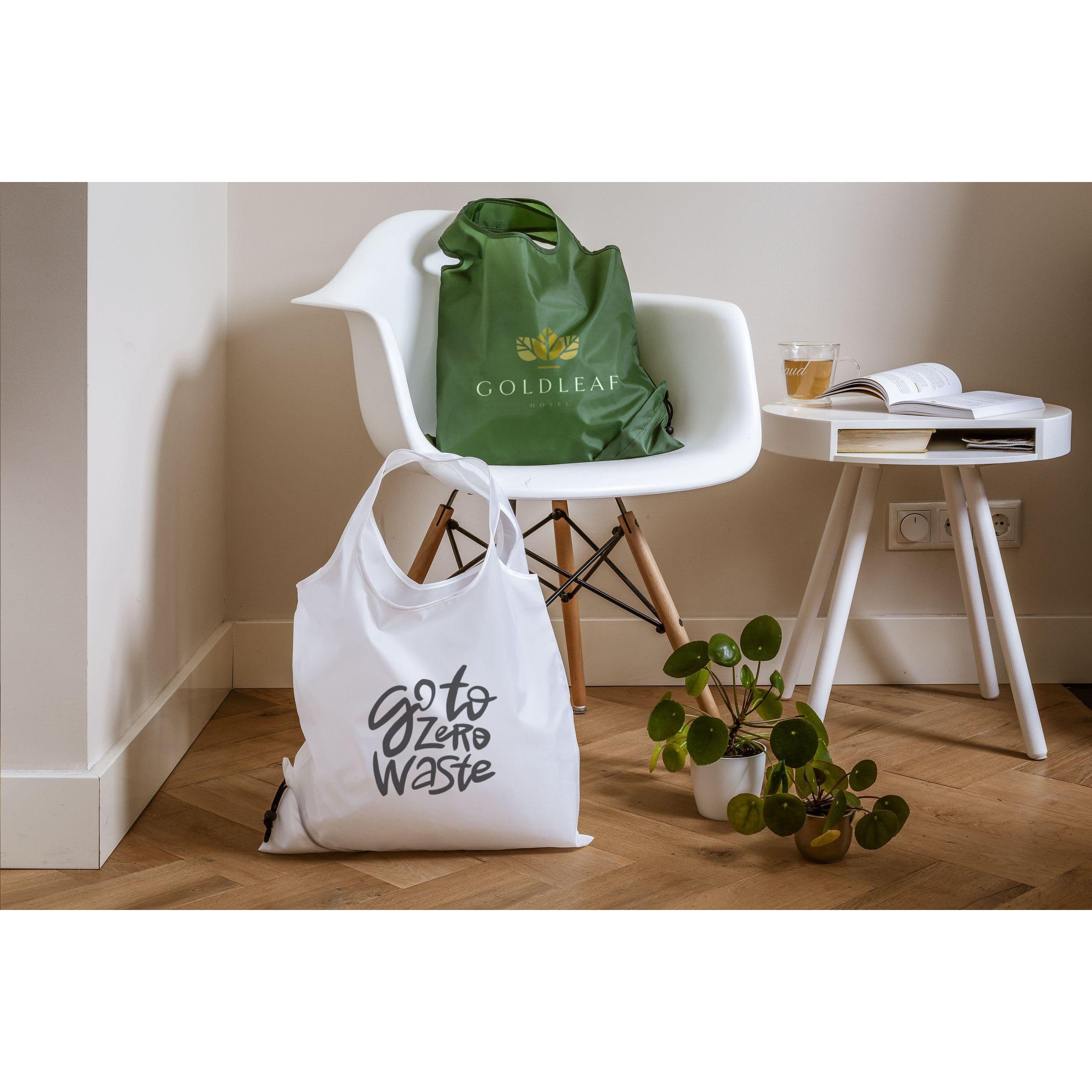 Sac pliable Strawberry GRS RPET en situation