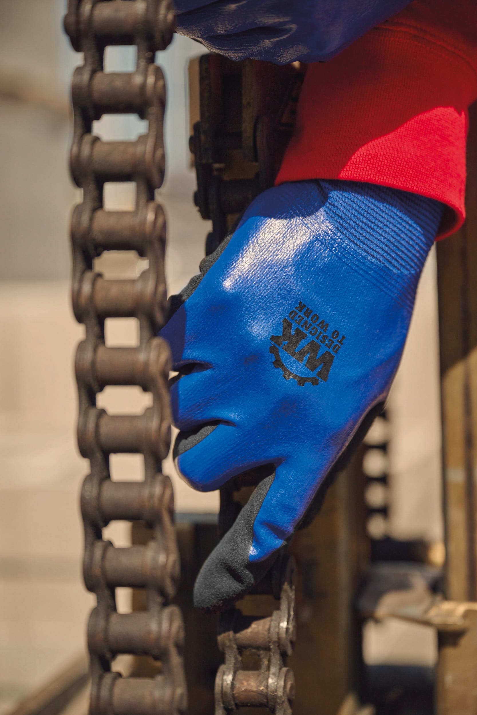 Gants de manutention en environnements humides en situation