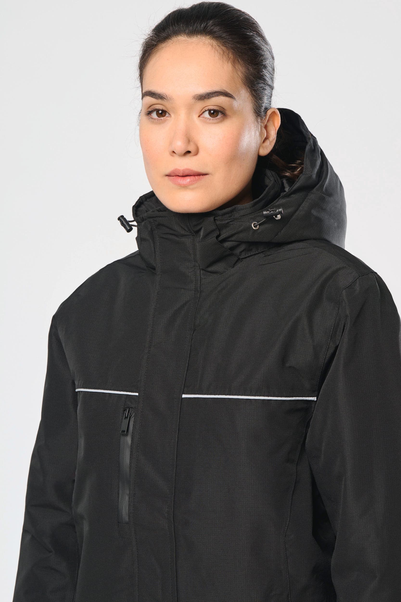 Parka performance à capuche unisexe en situation