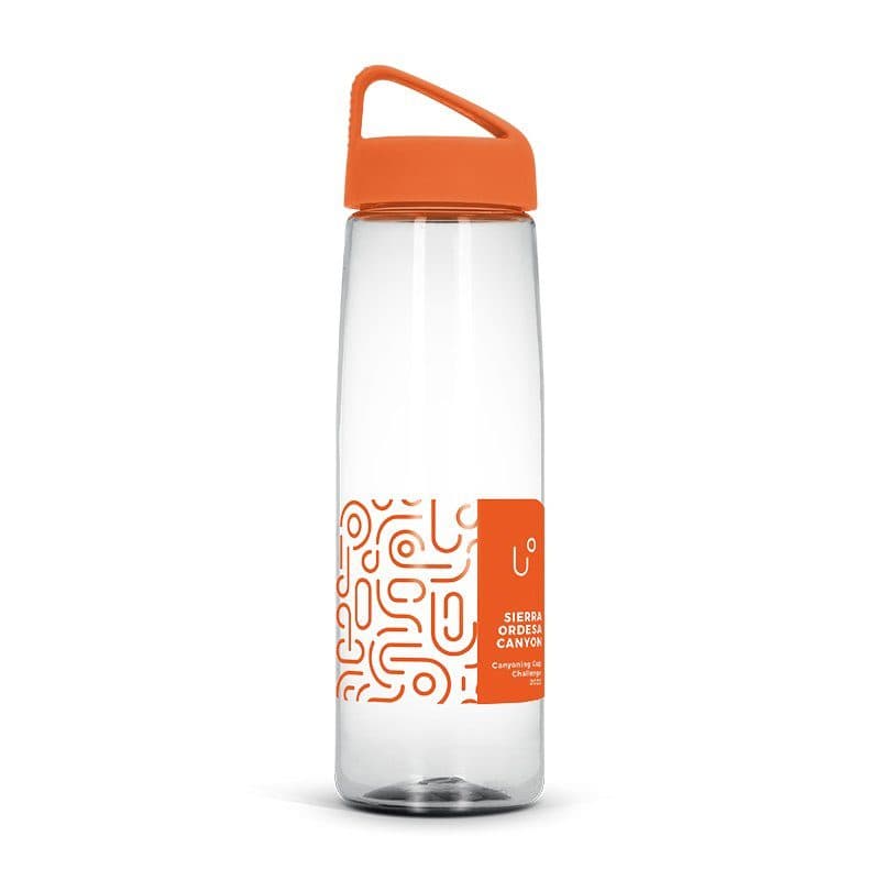 BOUTEILLE GOURDE 83 cl TRANSPARENTE EN TRITAN en situation