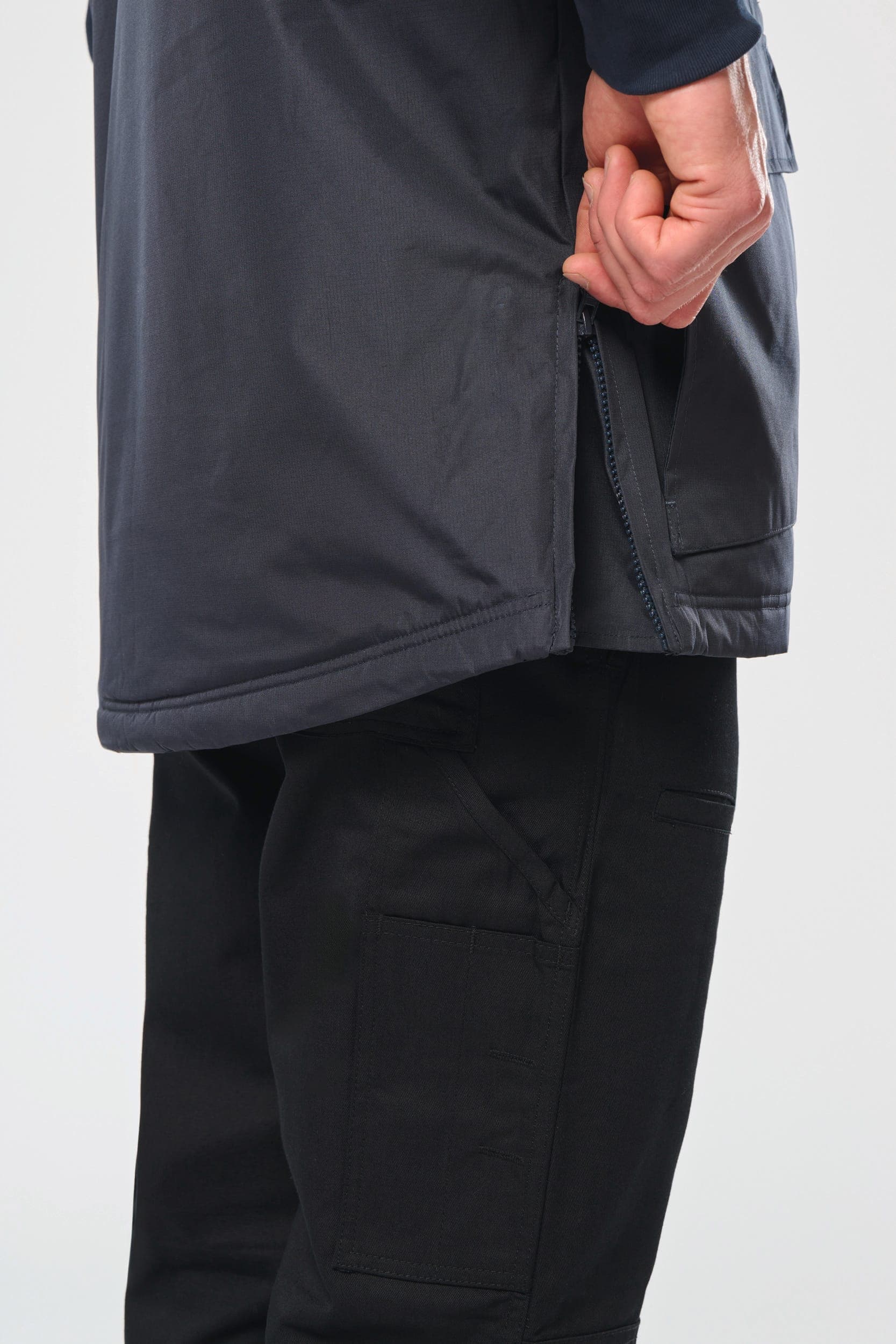 Parka workwear manches amovibles homme en situation