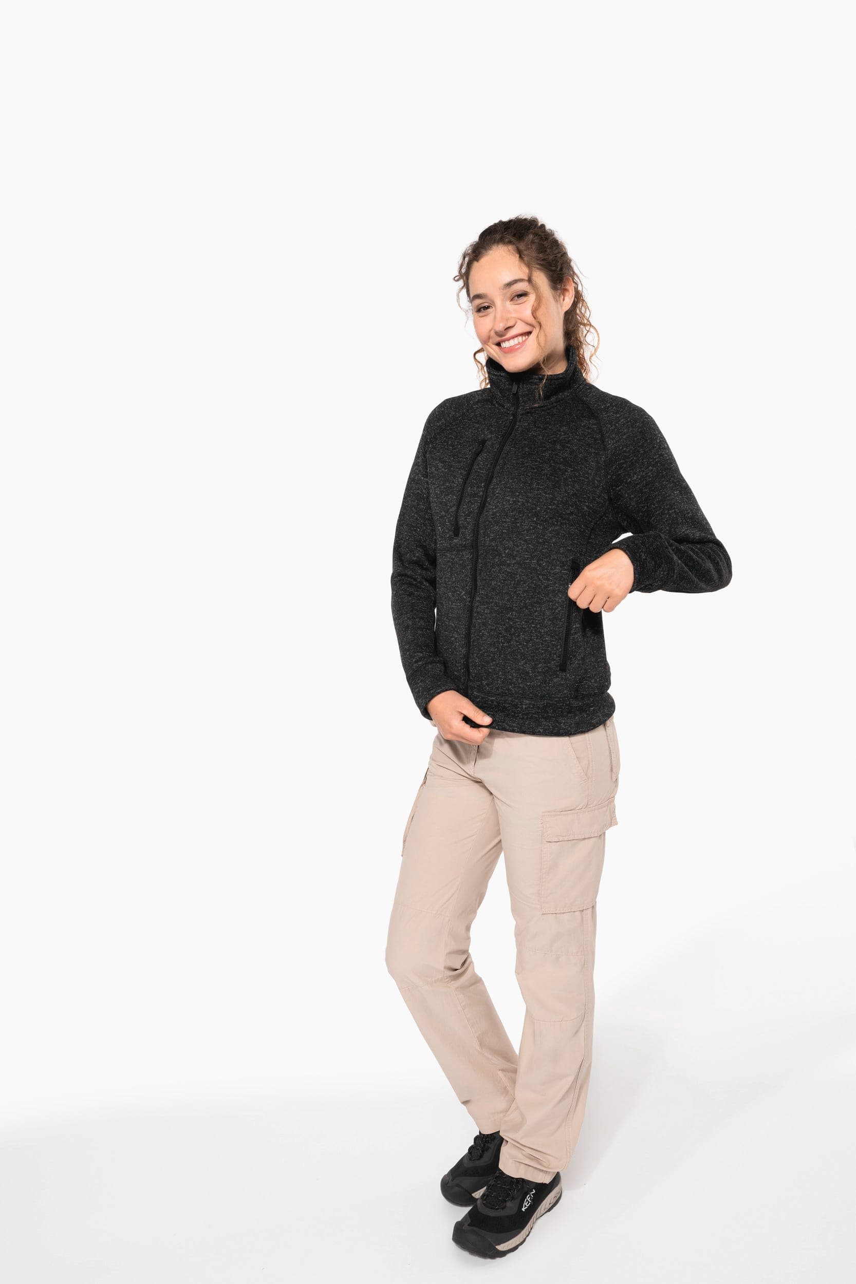 Veste zippée chinée femme en situation