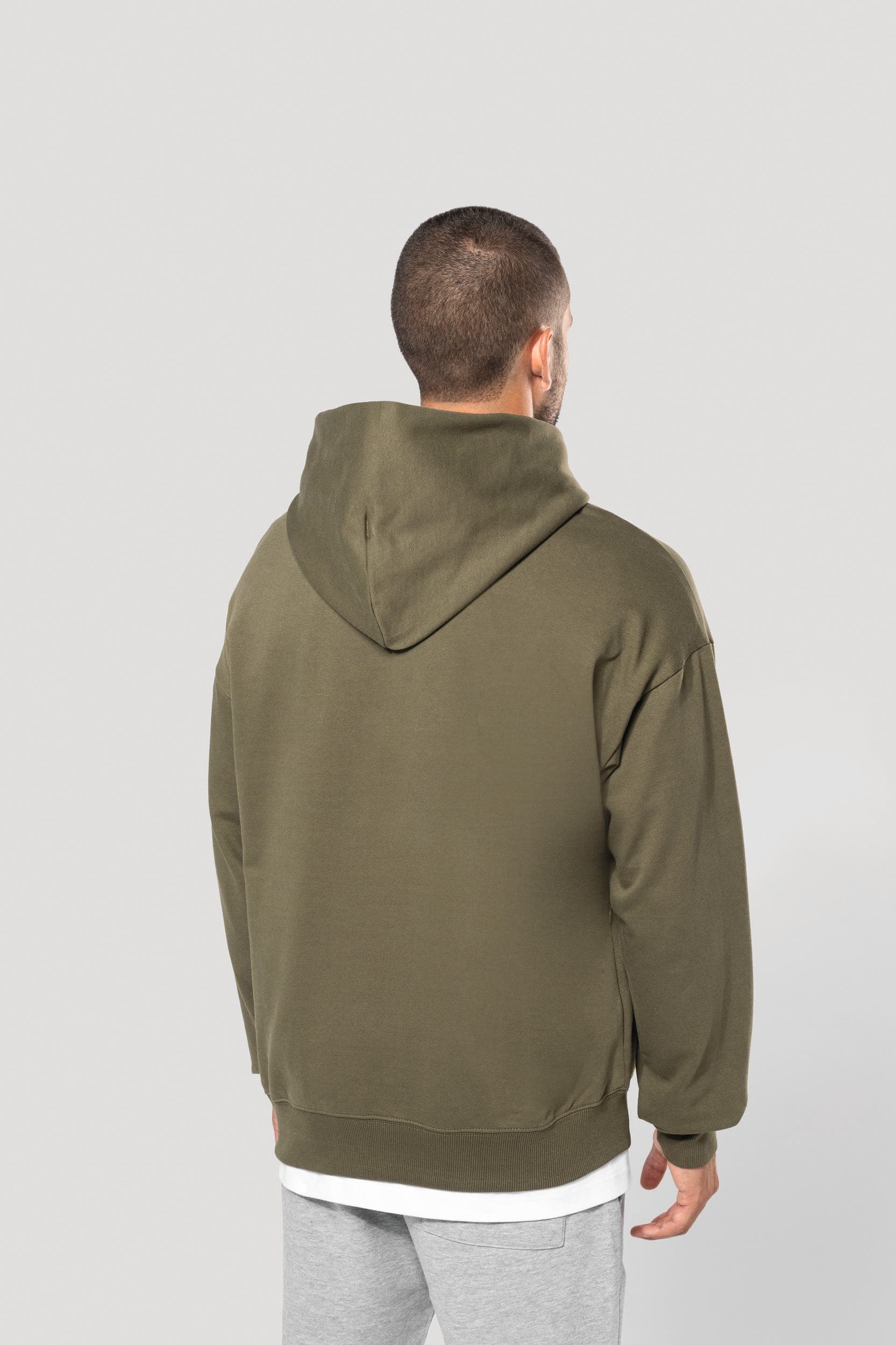 Sweatshirt à capuche molleton oversize unisexe en situation