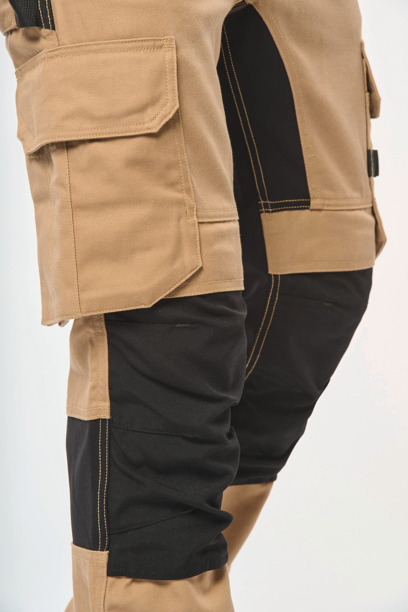 Pantalon de travail performance recyclé homme en situation